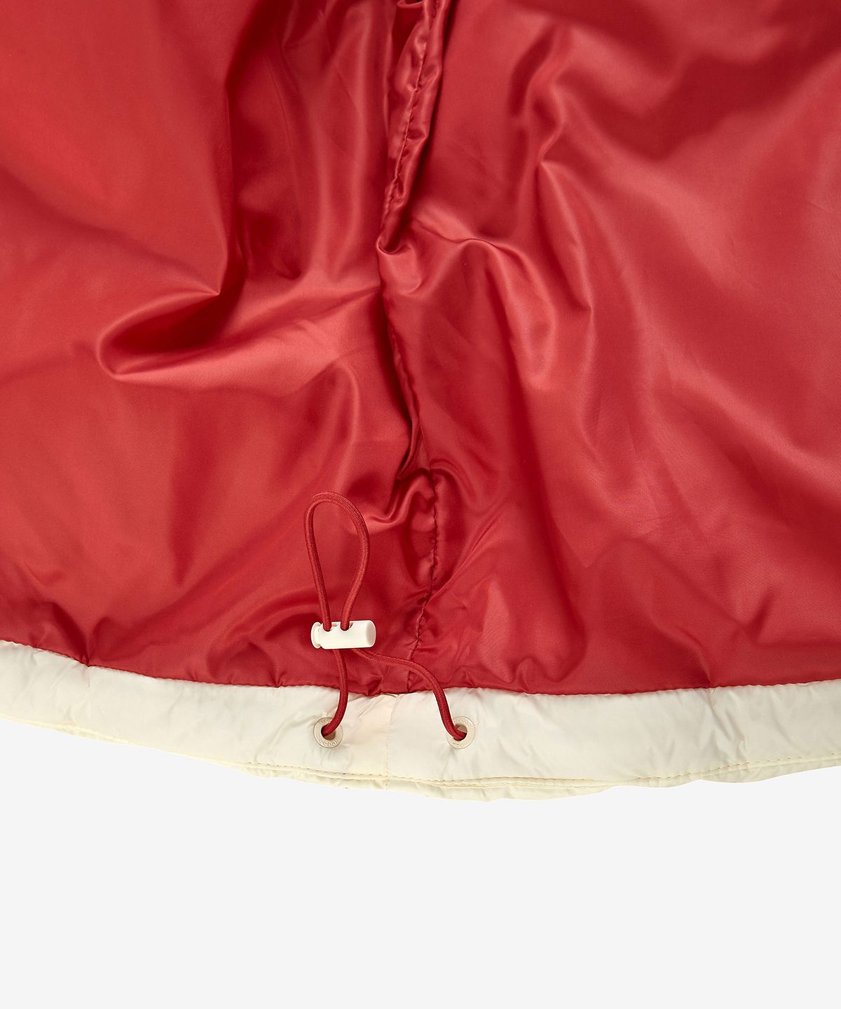 리복(REEBOK) 스몰 와펜 후드 숏 푸퍼(W) - 크림