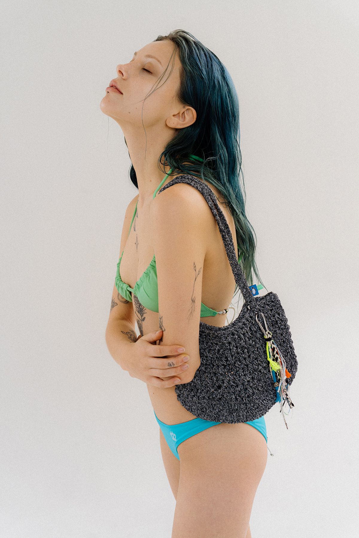 오로지(OROGEE) Tangled Swim Knit Bag-Black