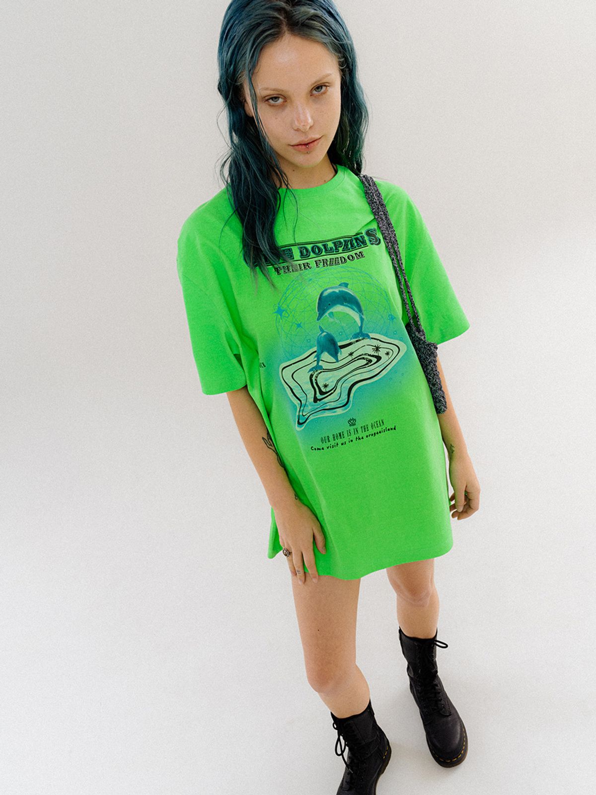 오로지(OROGEE) Dolphin Freedom Two-way T-shirt-Island Green