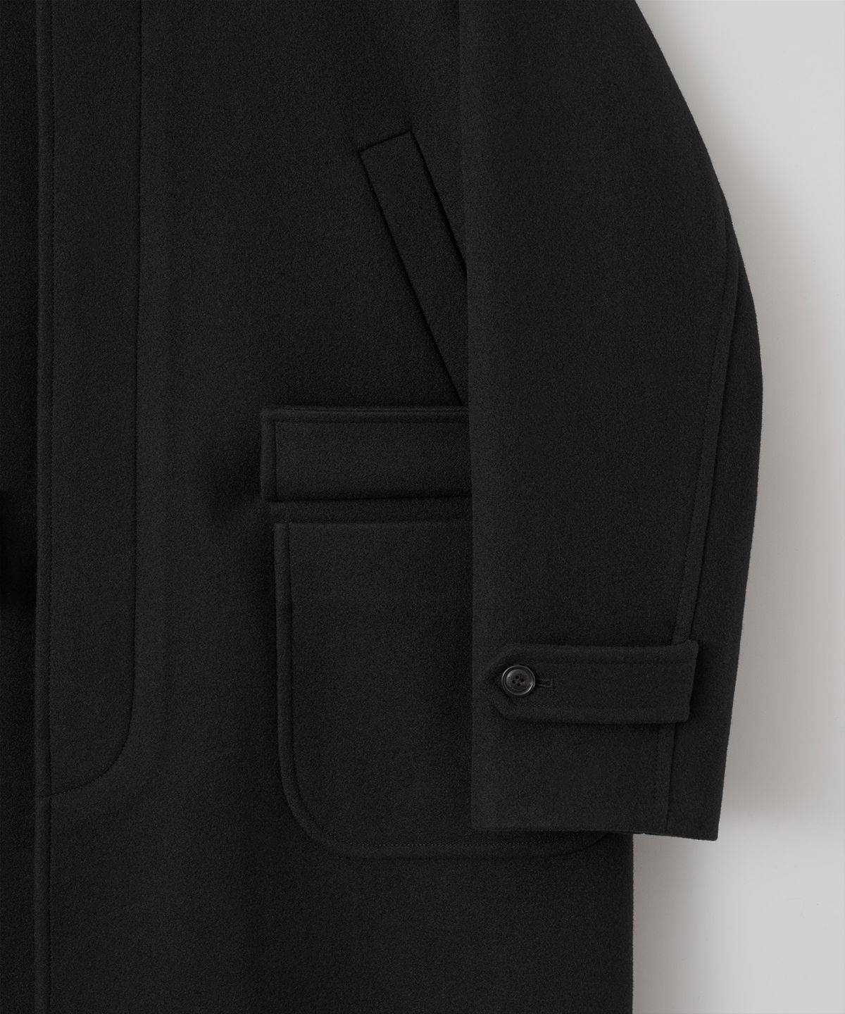 어나더 오피스(ANOTHER OFFICE) Voyager Balmacaan Coat (Black)
