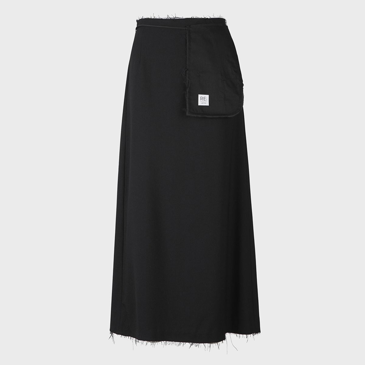 래코드(RECODE) Raw Edge Detail Flare Long Skirt_RQKAW23542BKX