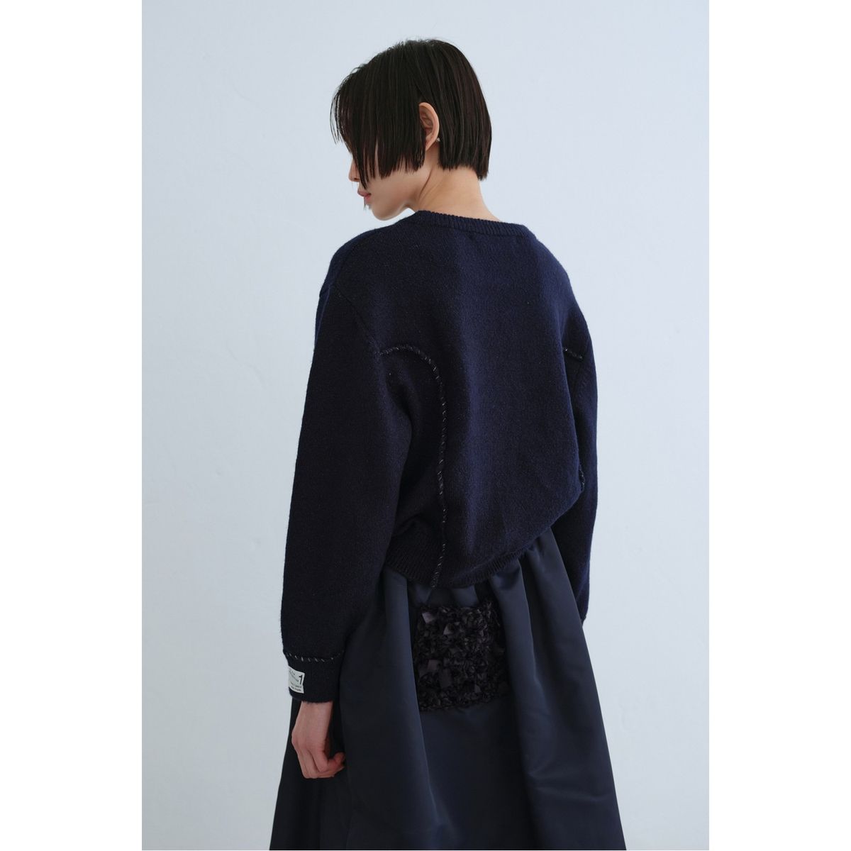 래코드(RECODE) Raw Edged Detail Knit Top_R0WAW23107NYX