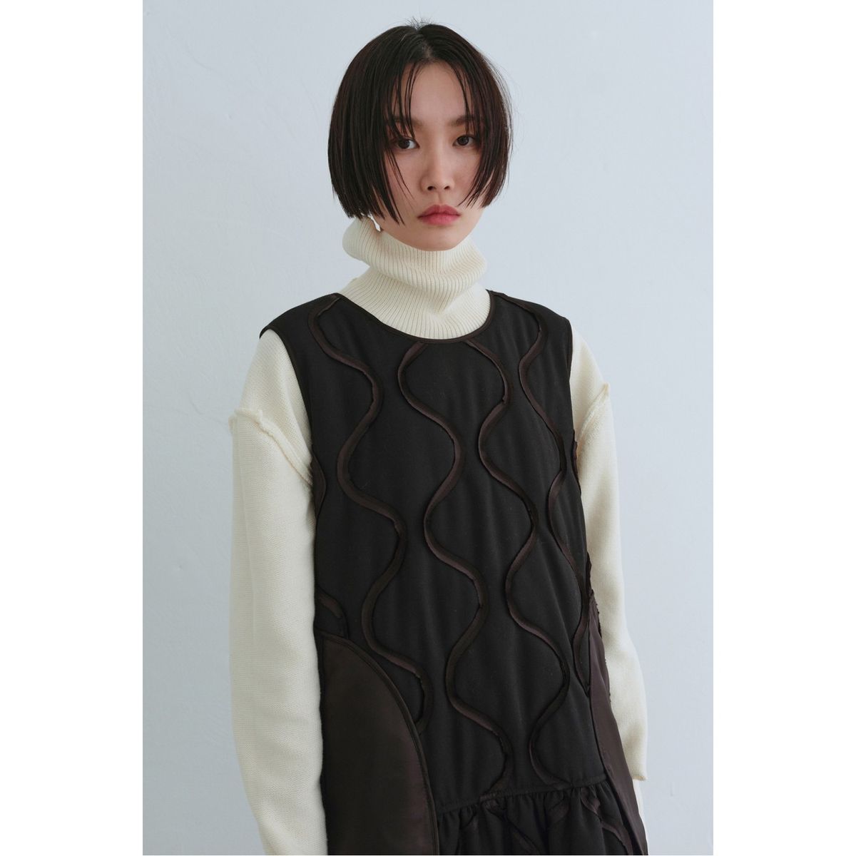 래코드(RECODE) Quilting Voluminous Dress_RQDAW23540BKX