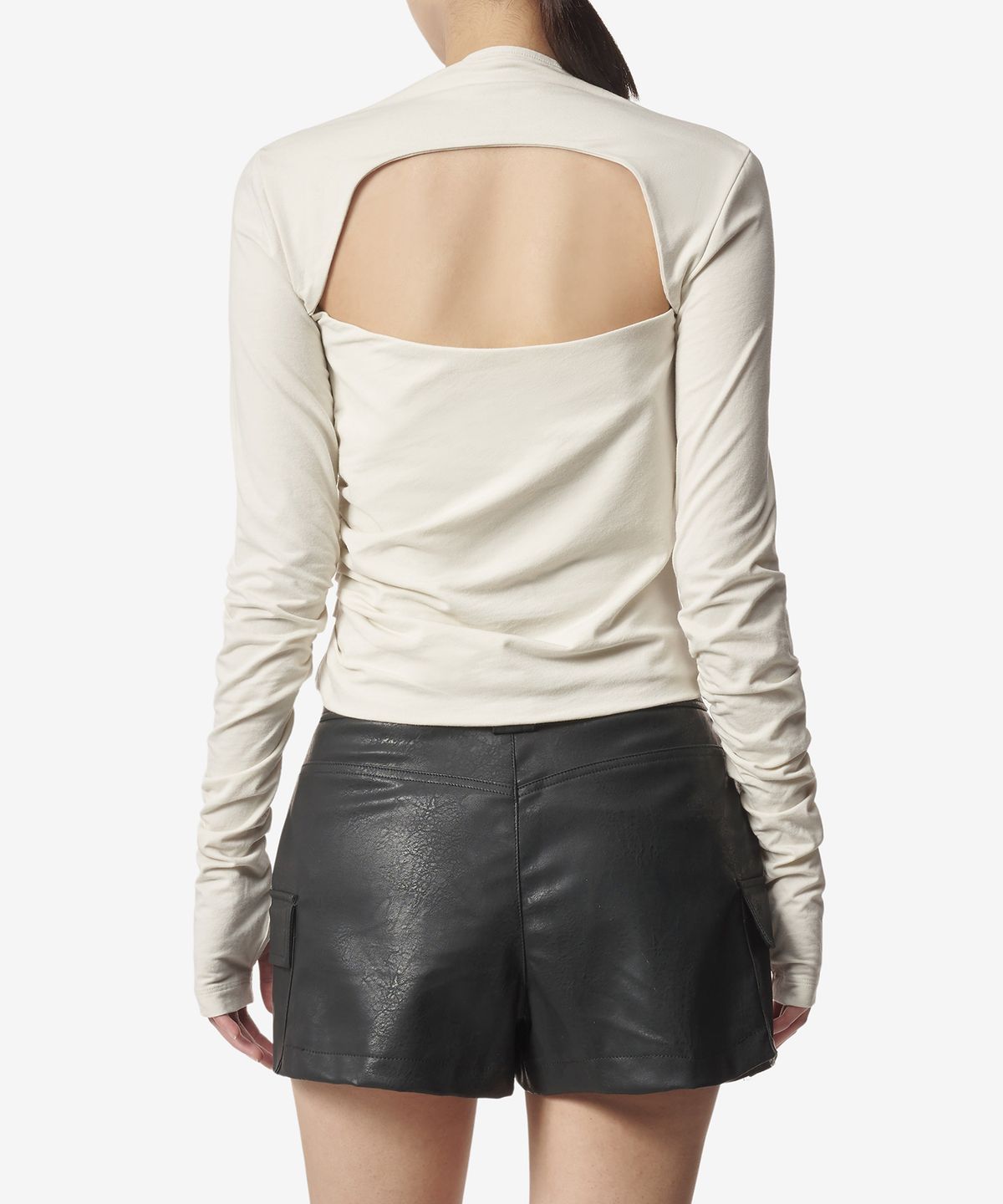 헬무트 랭(HELMUT LANG) 스퀘어넥 롱 슬리브 탑 - 아이보리 / N06HW518Q3W