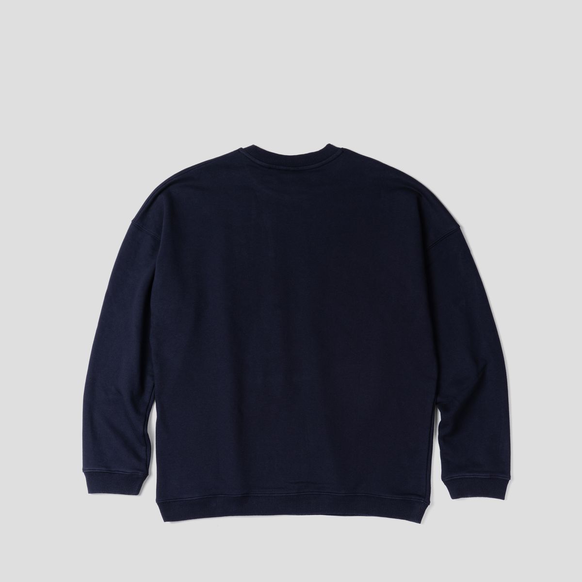티알브이알(TRVR) Sweatshirts U-Graphic Navy