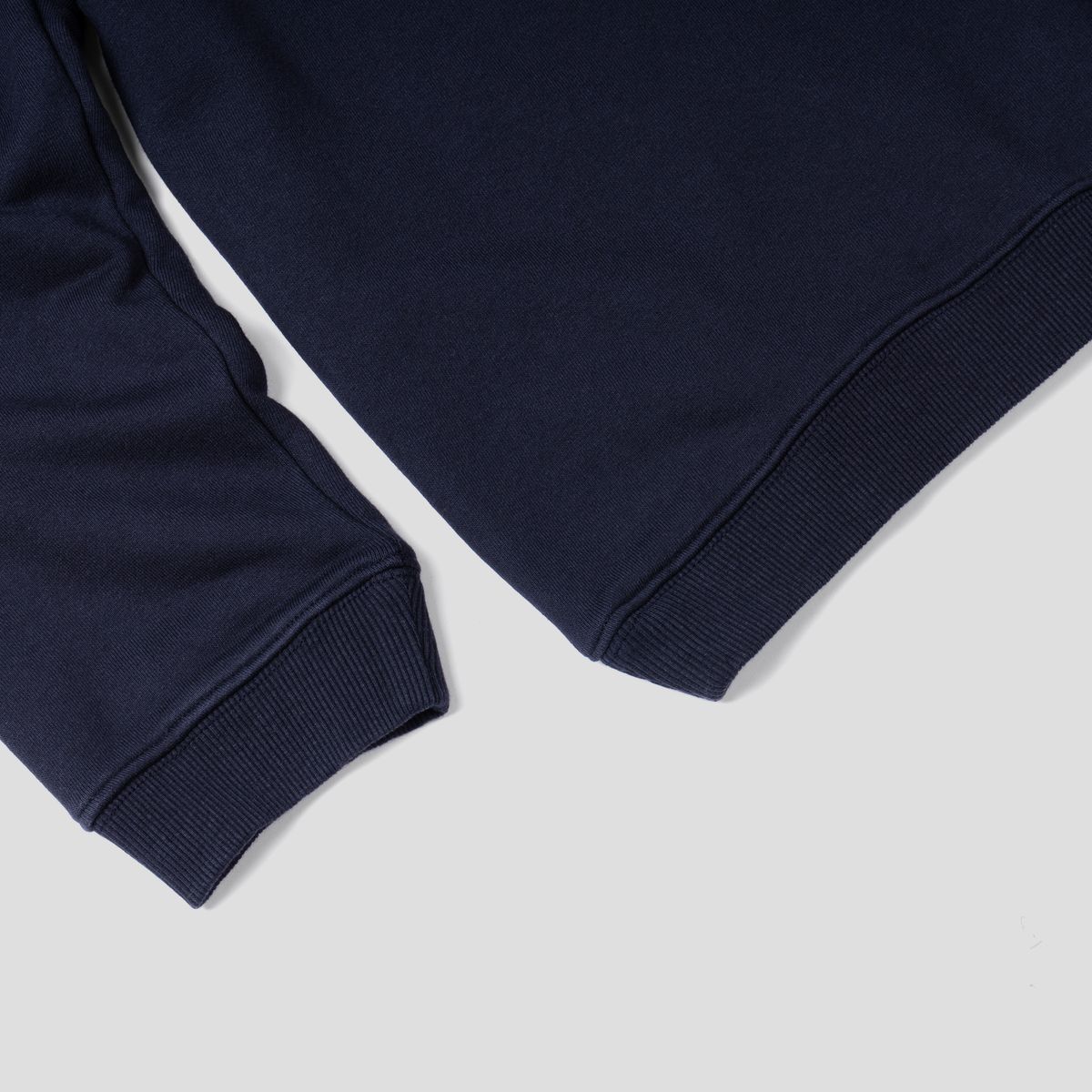 티알브이알(TRVR) Sweatshirts F-Graphic Navy