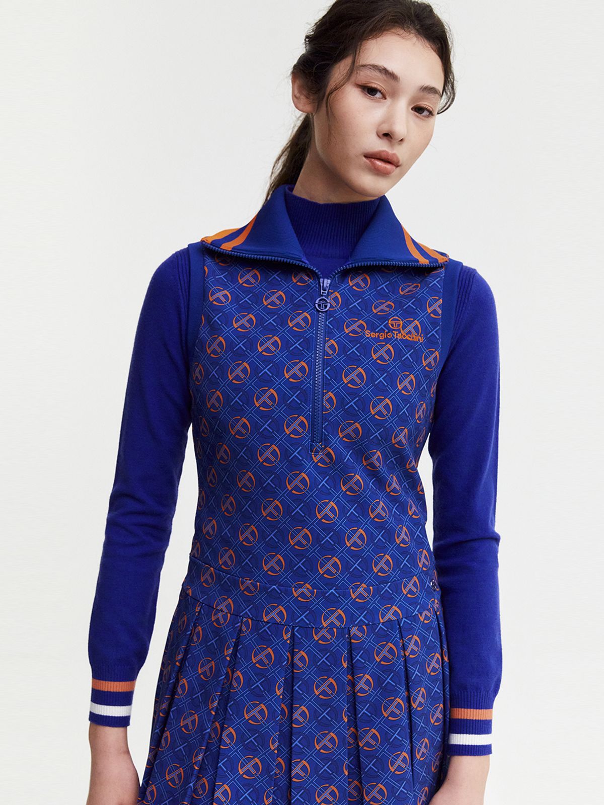 세르지오 타키니(SERGIO TACCHINI) W 리조트 하이넥 슬리브리스 드레스 (D.Blue)