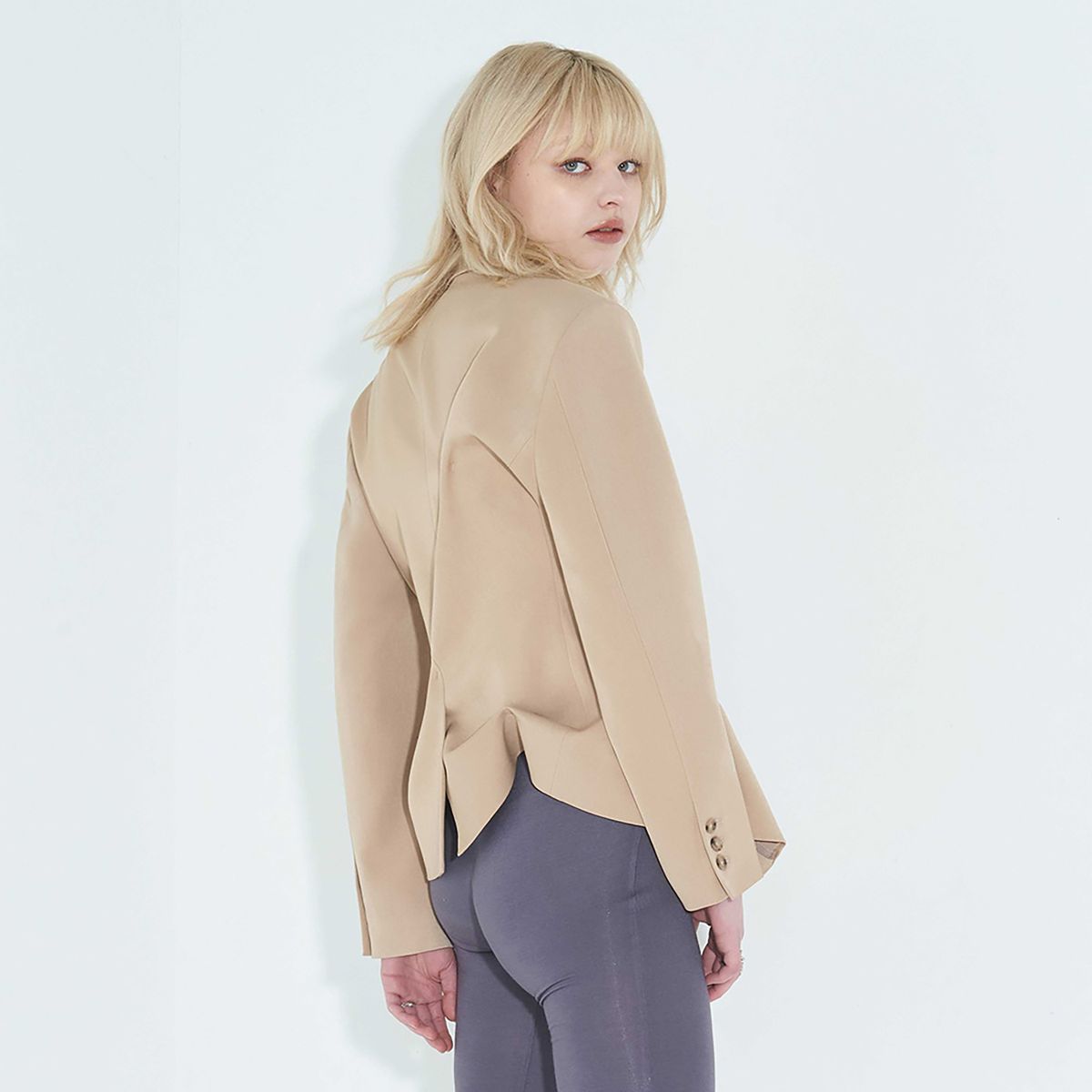 킴지수(KIMZISU) DOZI - Pinched Tailored Jacket _ Beige
