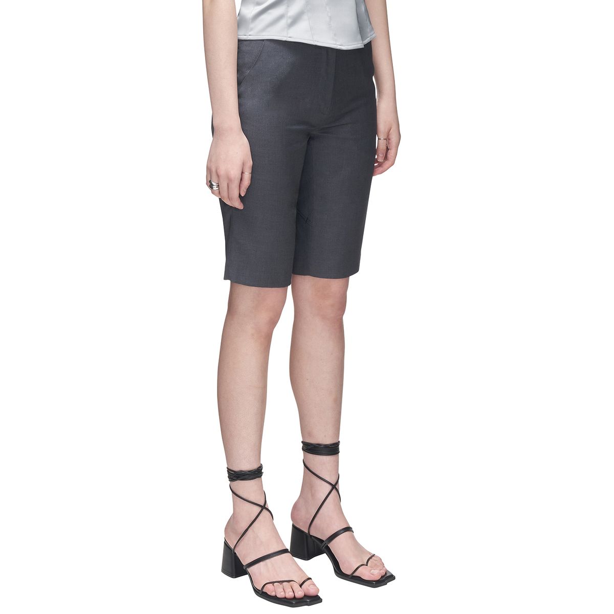 킴지수(KIMZISU) Back Slit Bermuda Shorts _ Blue Grey