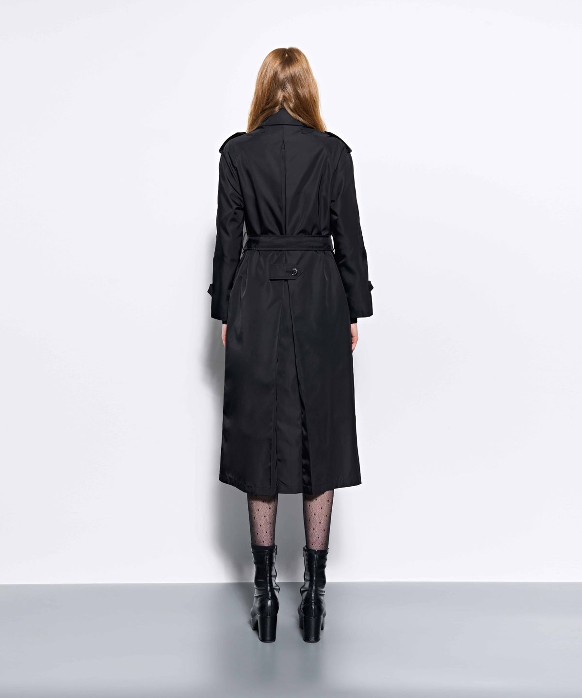 킴지수(KIMZISU) Throat Latch Trench Coat _ Black