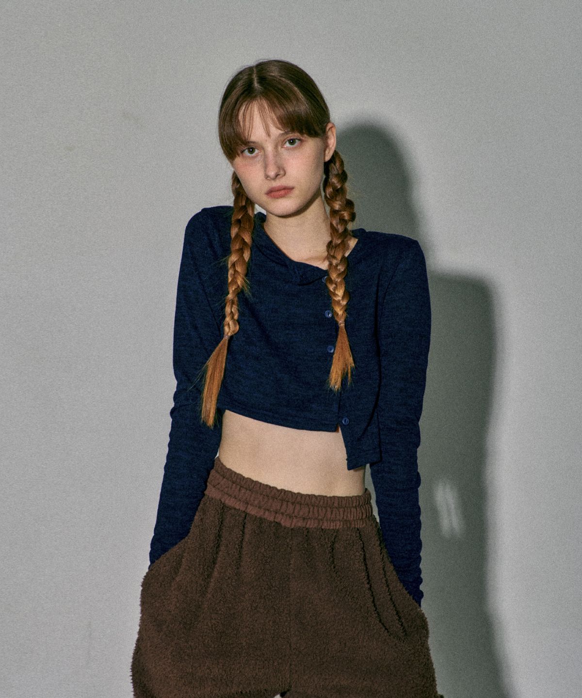 꾸아페(QUAFE) COLORING FLEECE PANTS_BROWN