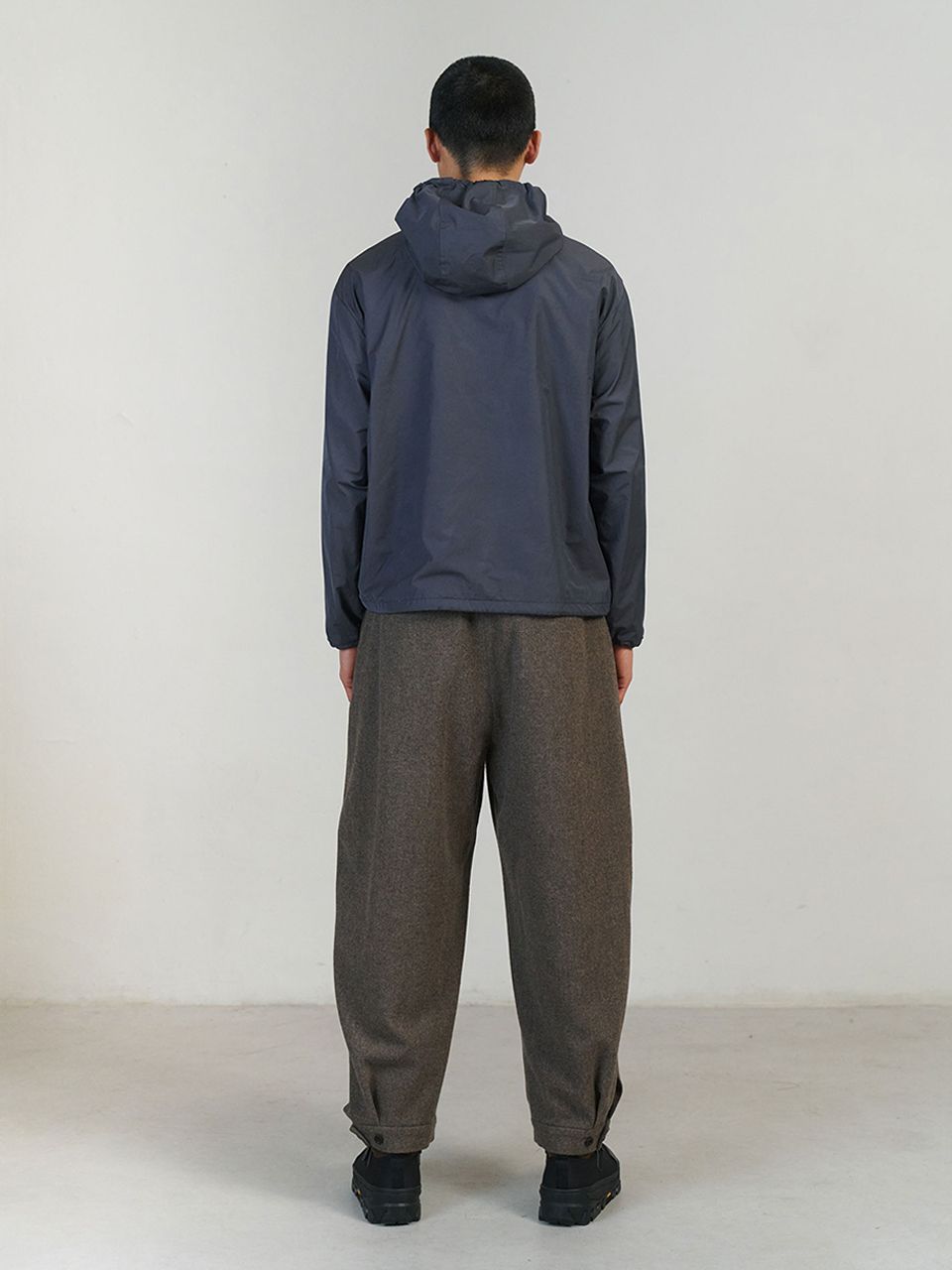 美品 UN3D アンスリード MINIMAL MOUNTAIN COAT 36 UN3D.（アンスリード）の「LIGHT MOUNTAIN CT / ライト