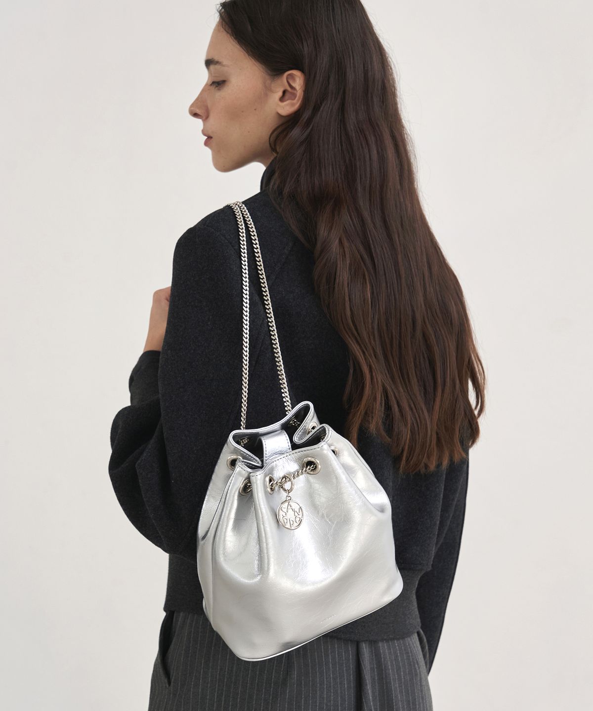 앤오즈(ANODDS) TIWI SLING chain leather medium bag 5 color