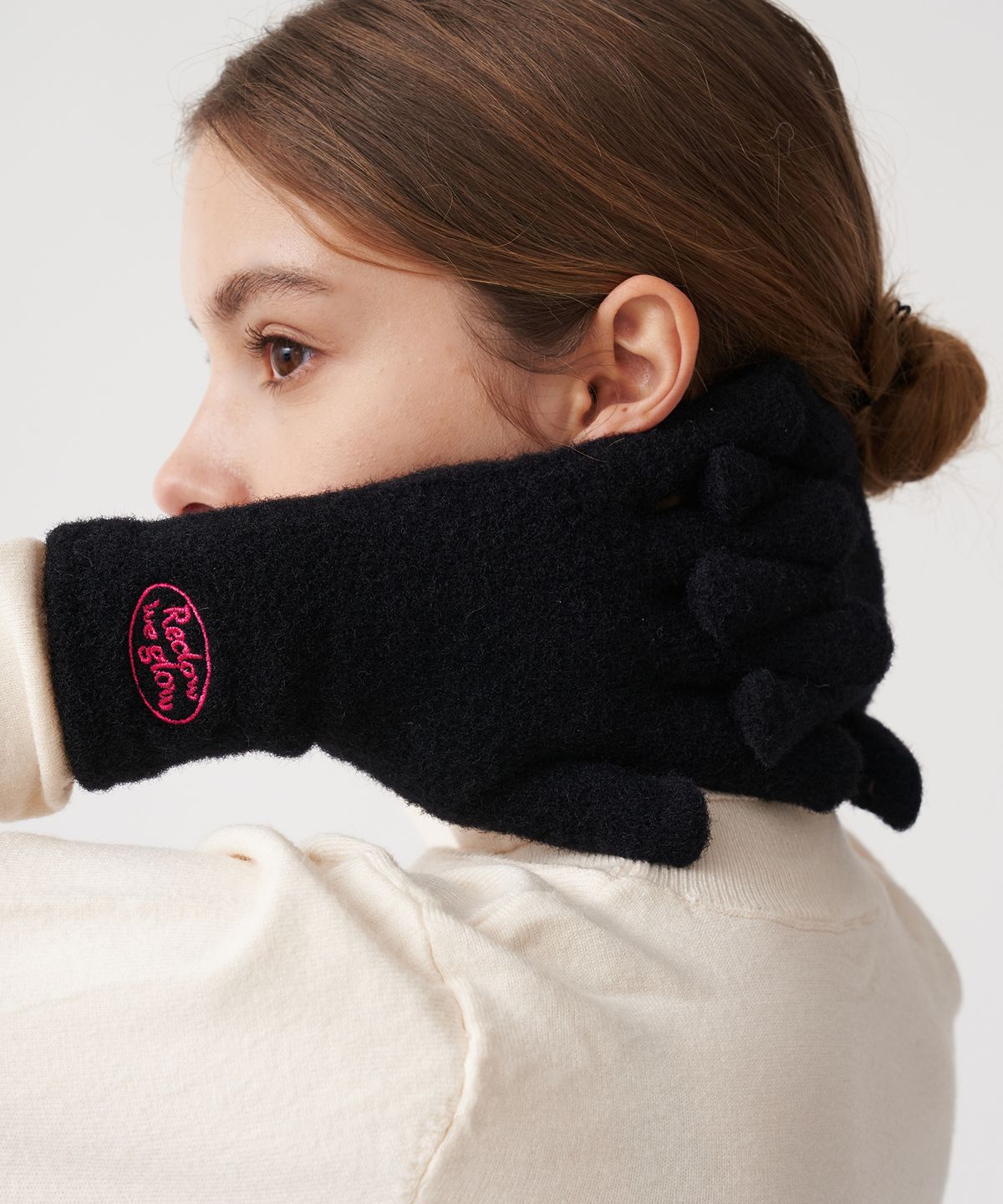 리끌로우(RECLOW) RC FLUFFY LOGO 장갑 BLACK
