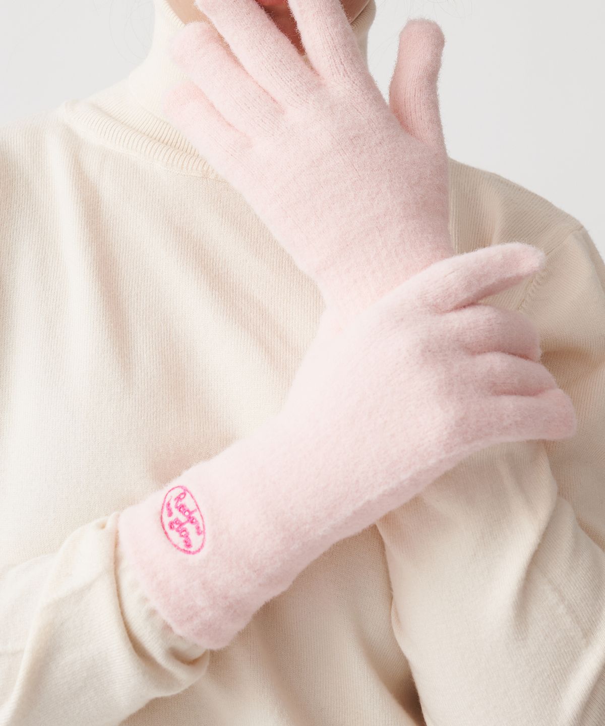 리끌로우(RECLOW) RC FLUFFY LOGO 장갑 PINK