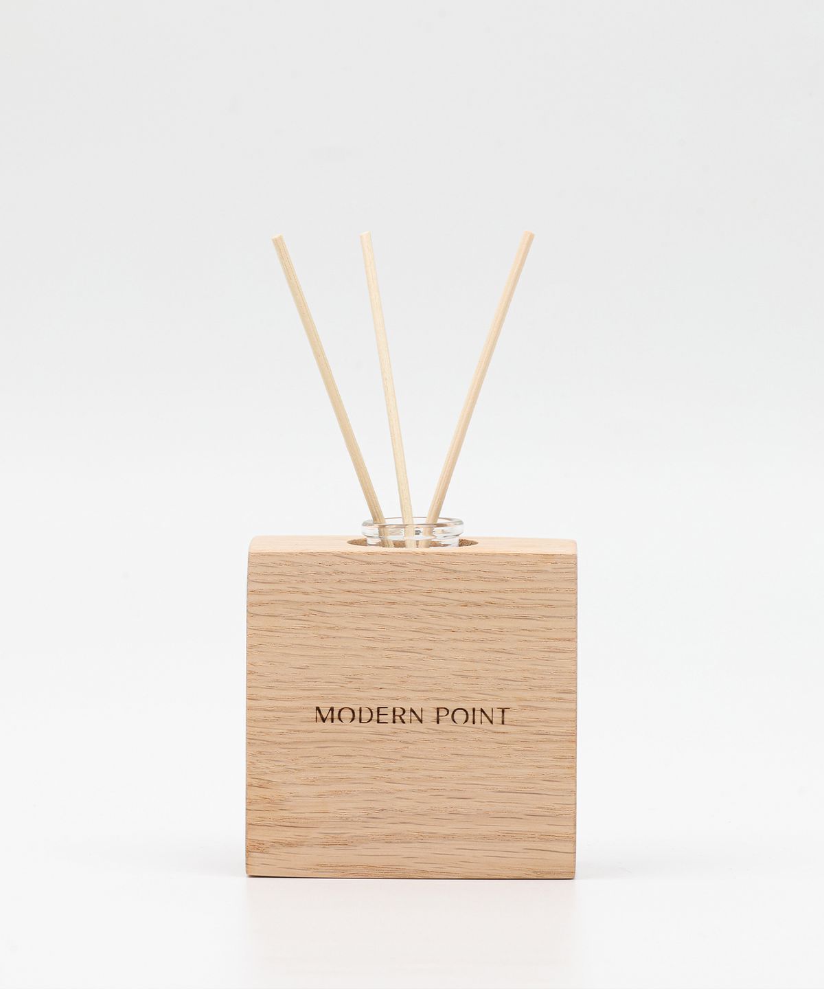 모던포인트(MODERNPOINT) 원목 각인 디퓨저 100ml
