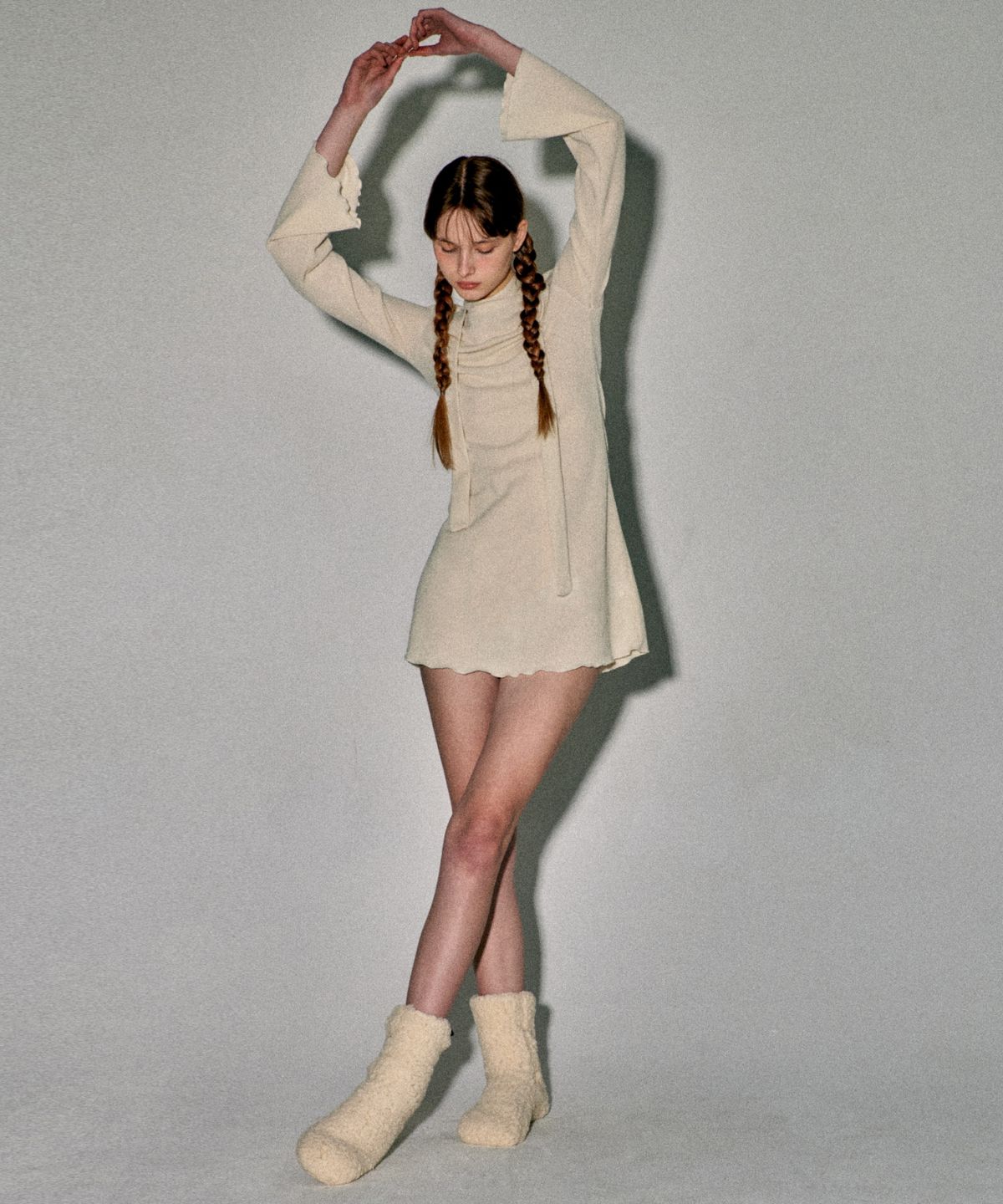 꾸아페(QUAFE) KNIT ONEPIECE & MUFFLER SET_IVORY