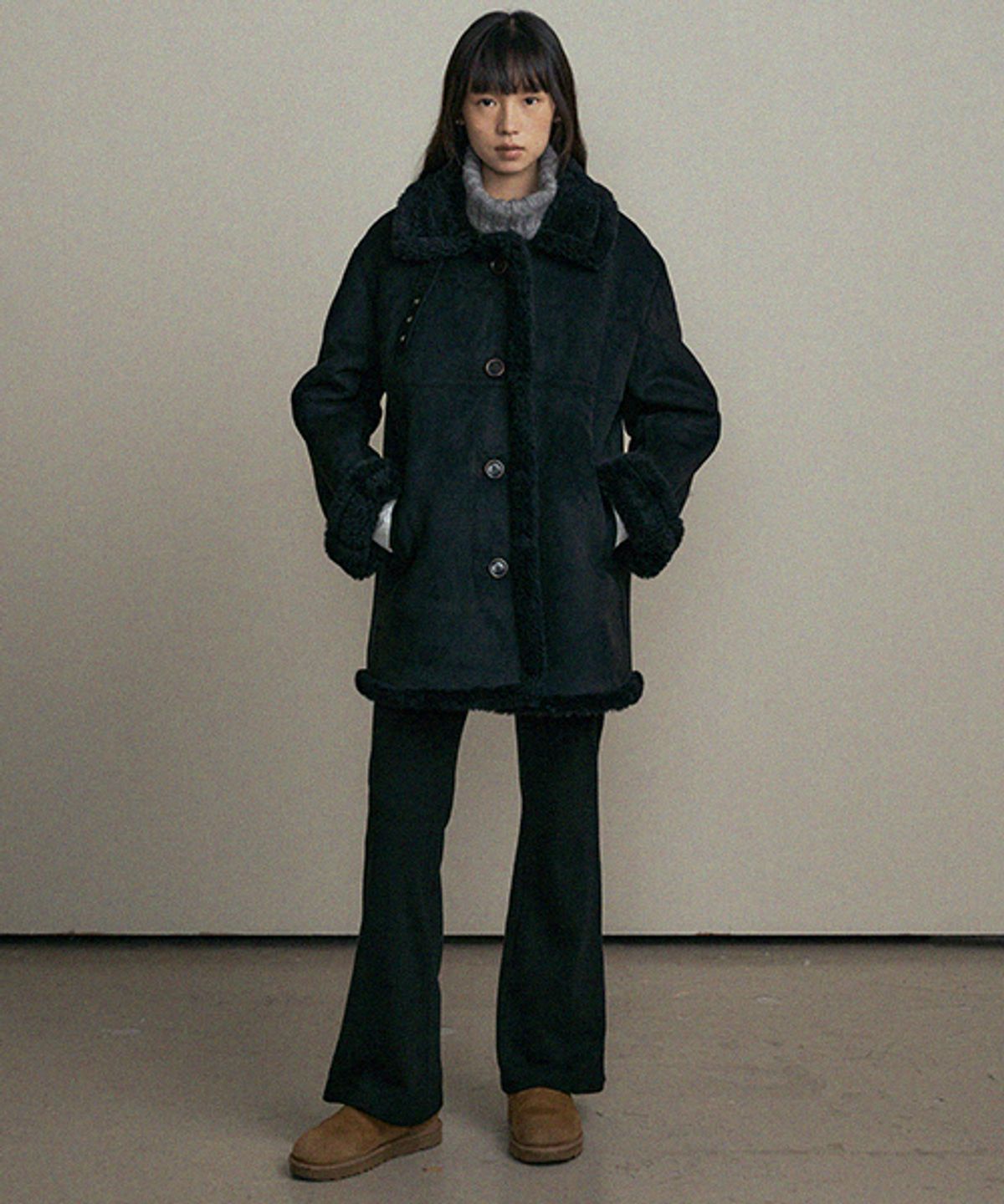 링서울(LINGSEOUL) suede mustang coat-black