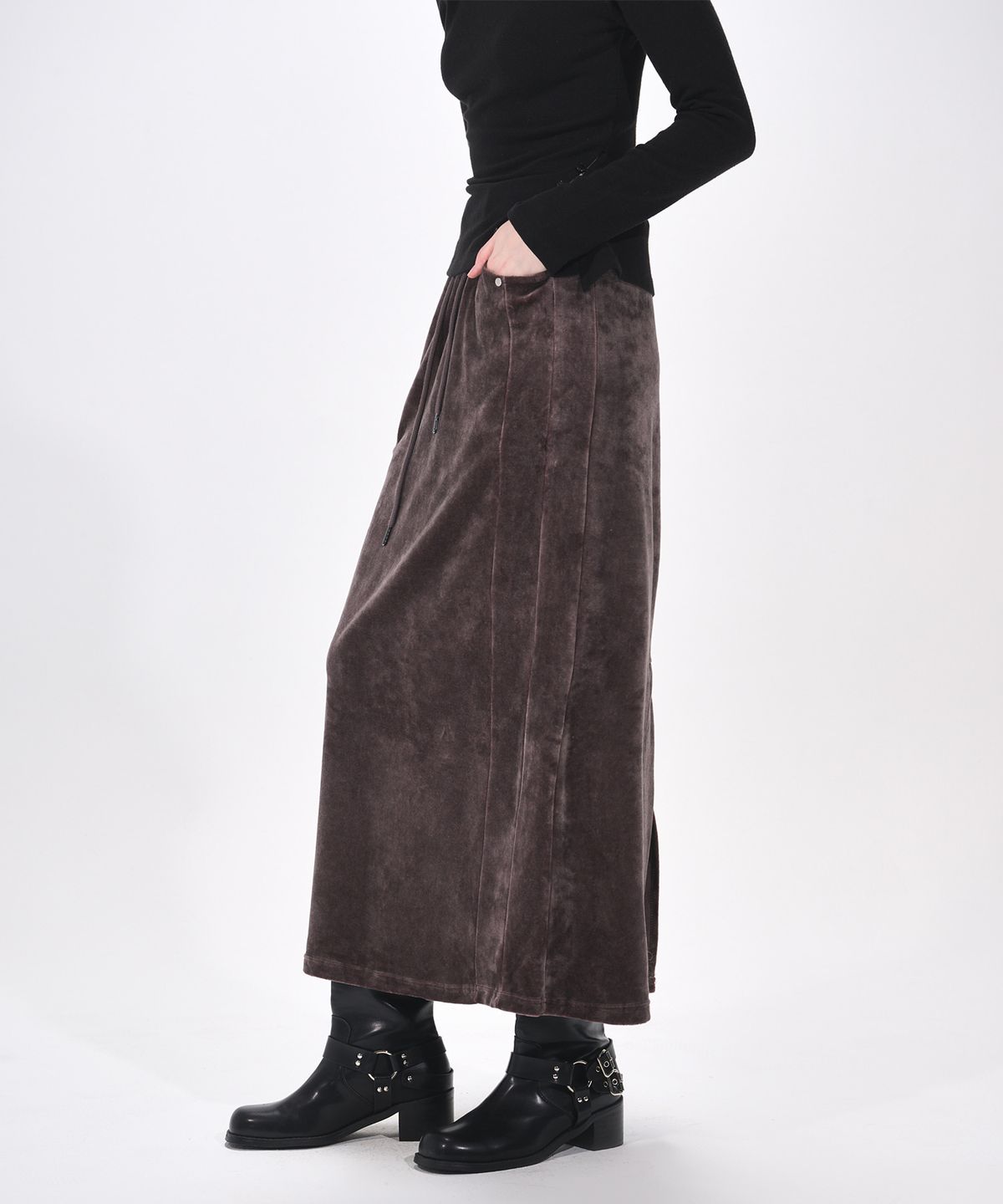 에트몽(ETMON) Velvet Banding Logo Skirt, Wine Brown