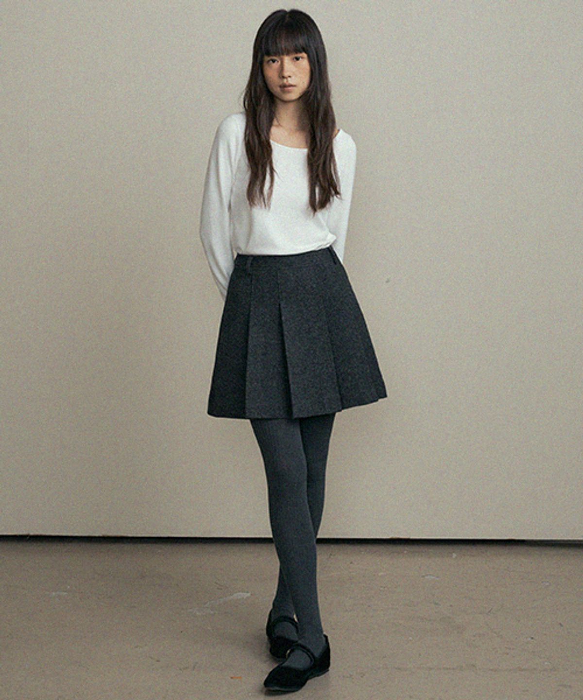 링서울(LINGSEOUL) wool pleated short skirt-black