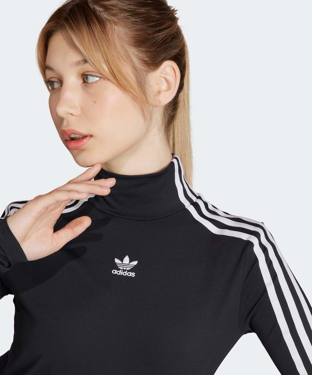 아디다스(ADIDAS) ADILENIUM 타이트 컷 드레스 - 블랙 / IV9333