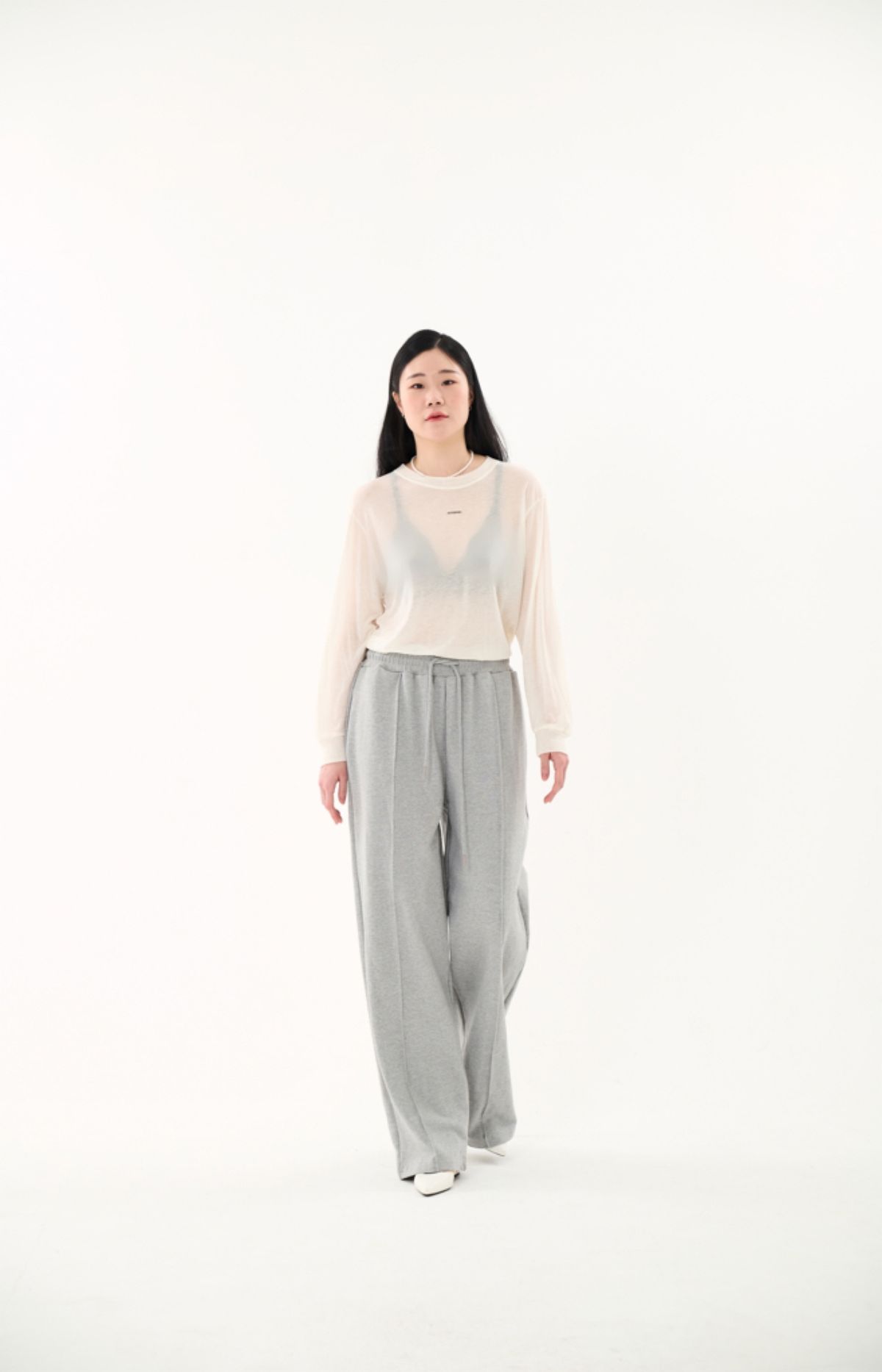 인터레스트(INTEREST) LOGO WOOL LONG SLEEVE _IVORY