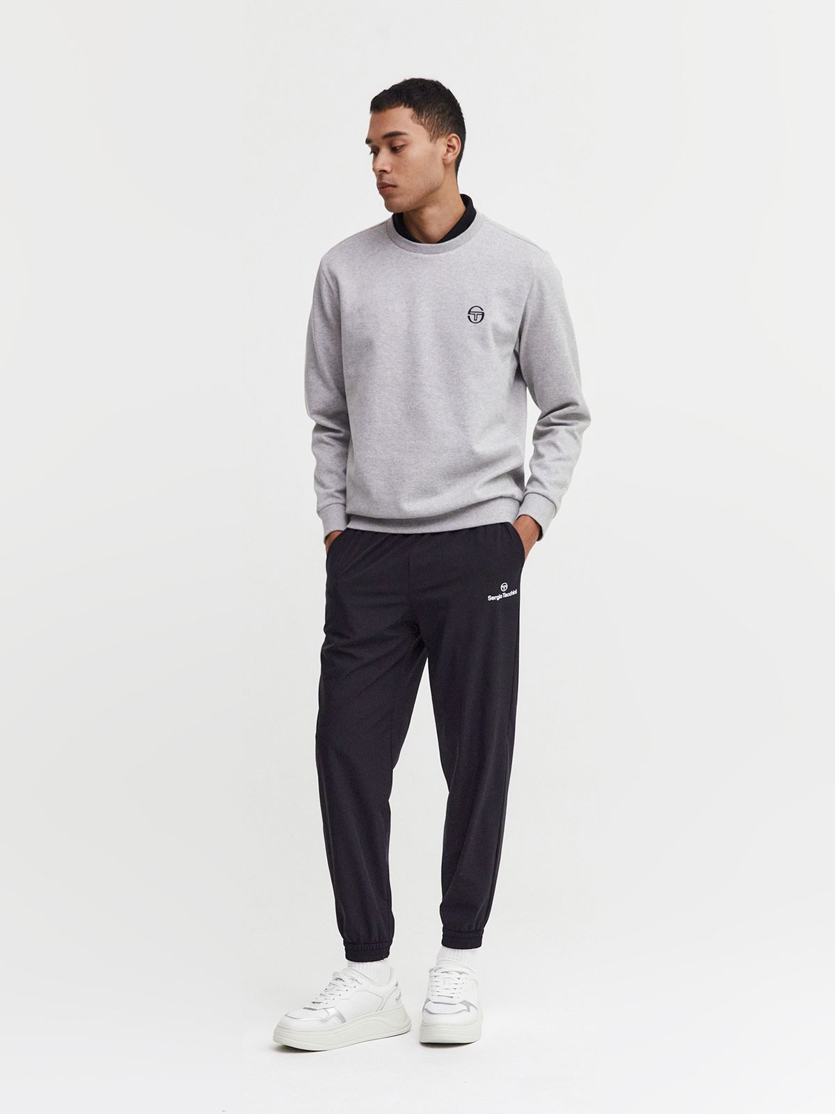 세르지오 타키니(SERGIO TACCHINI) U 고트 백아트웍 맨투맨 (Melange Grey)