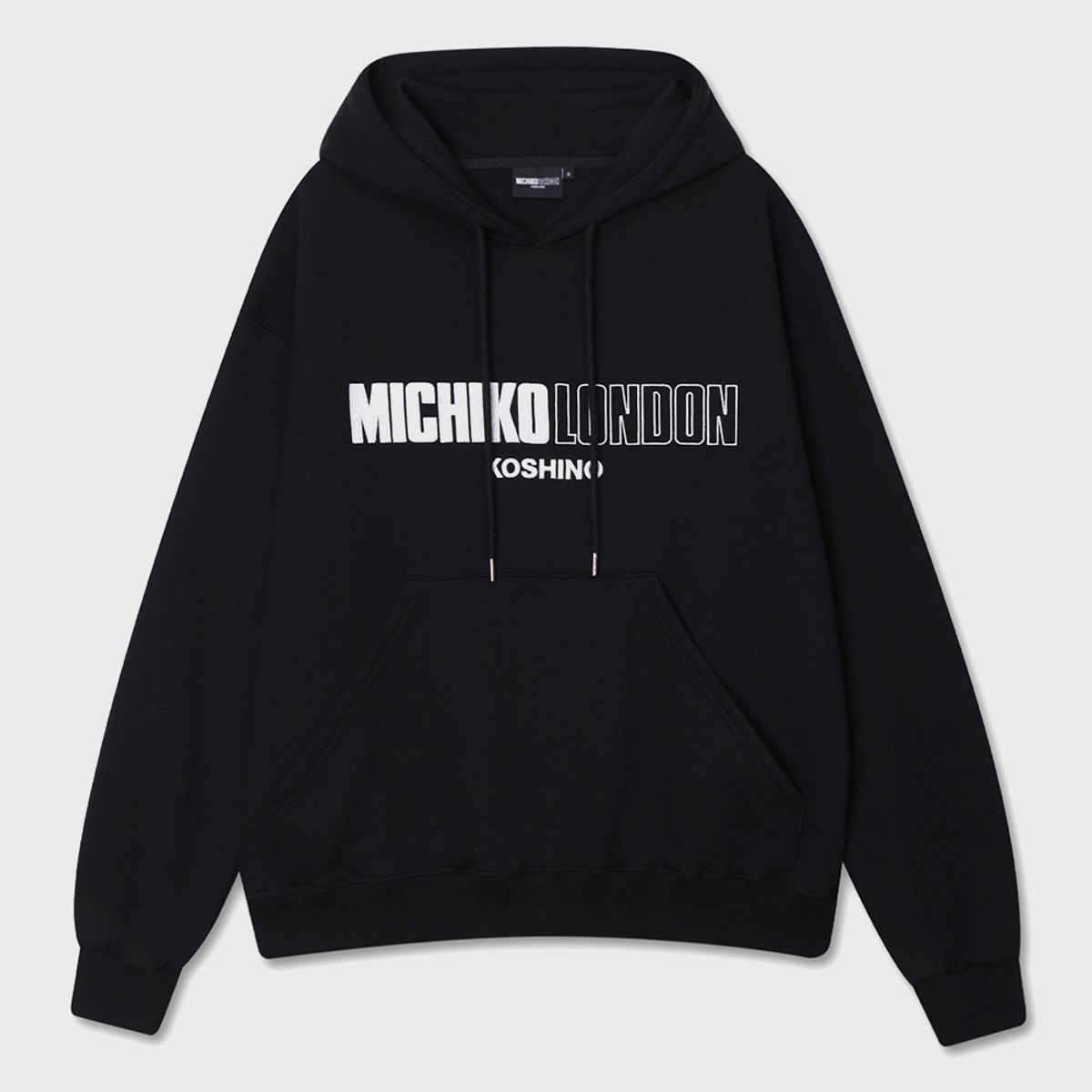 미치코런던 코시노(MICHIKO LONDON KOSHINO) 시그니처 로고 기모 후드 블랙_유니섹스