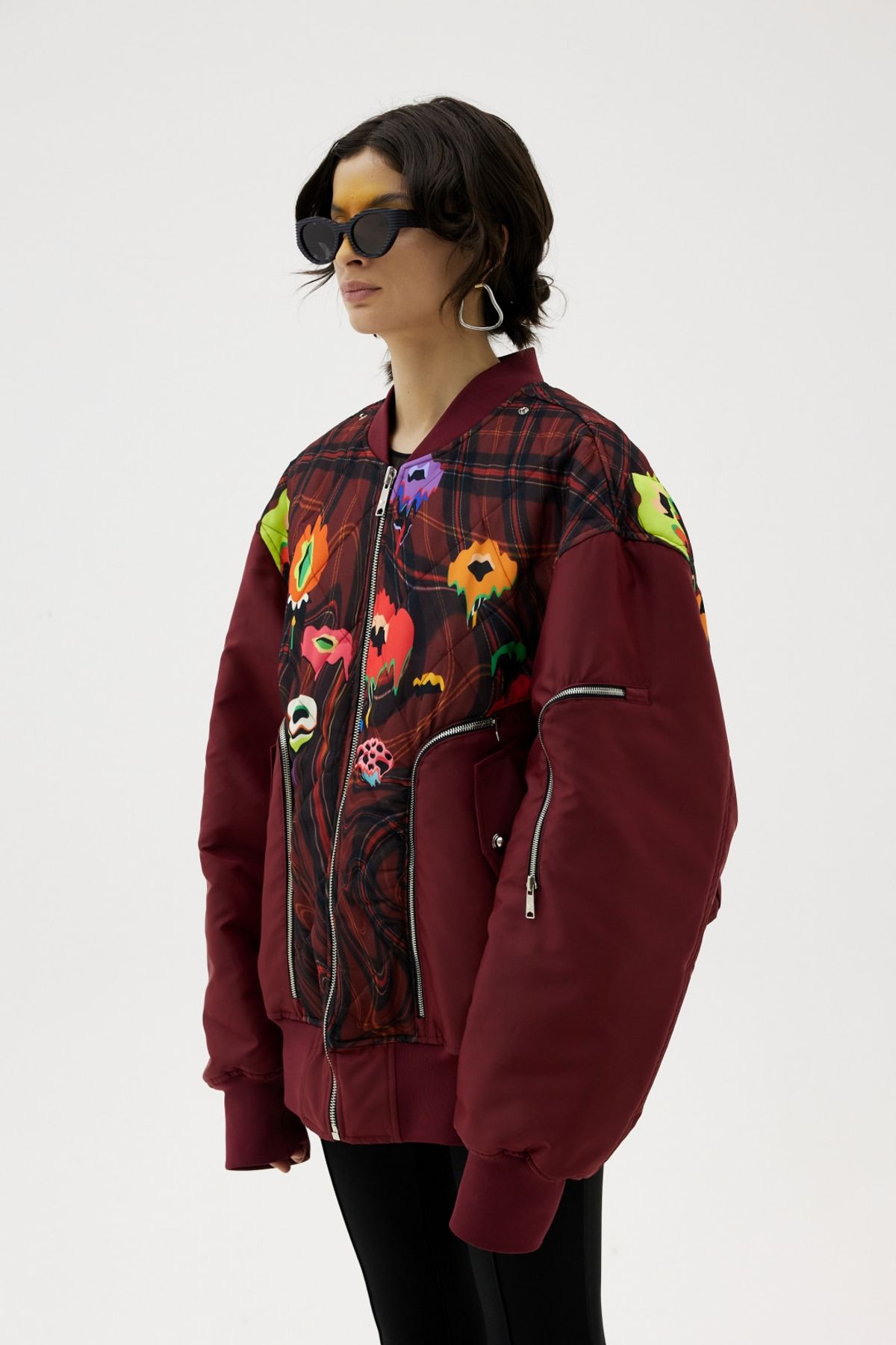 그리디어스(GREEDILOUS) Red Melting-Check-And-Flower Double Bomber