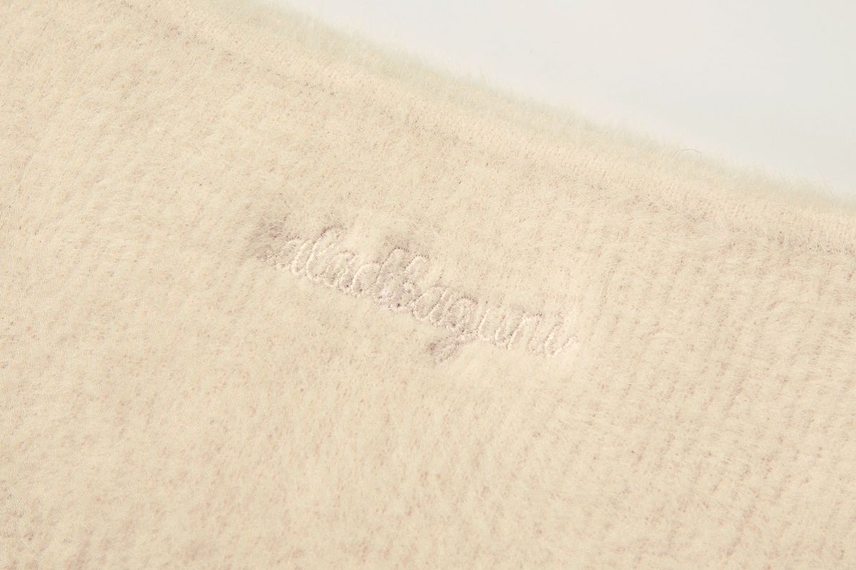 샐러드바구니(SALAD BAGUNI) Pointed Hairy Strap Top_cream