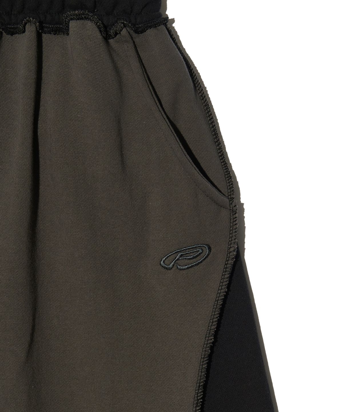 피스메이커(PIECE MAKER) EX RAW MAXI SKIRT (CHARCOAL)