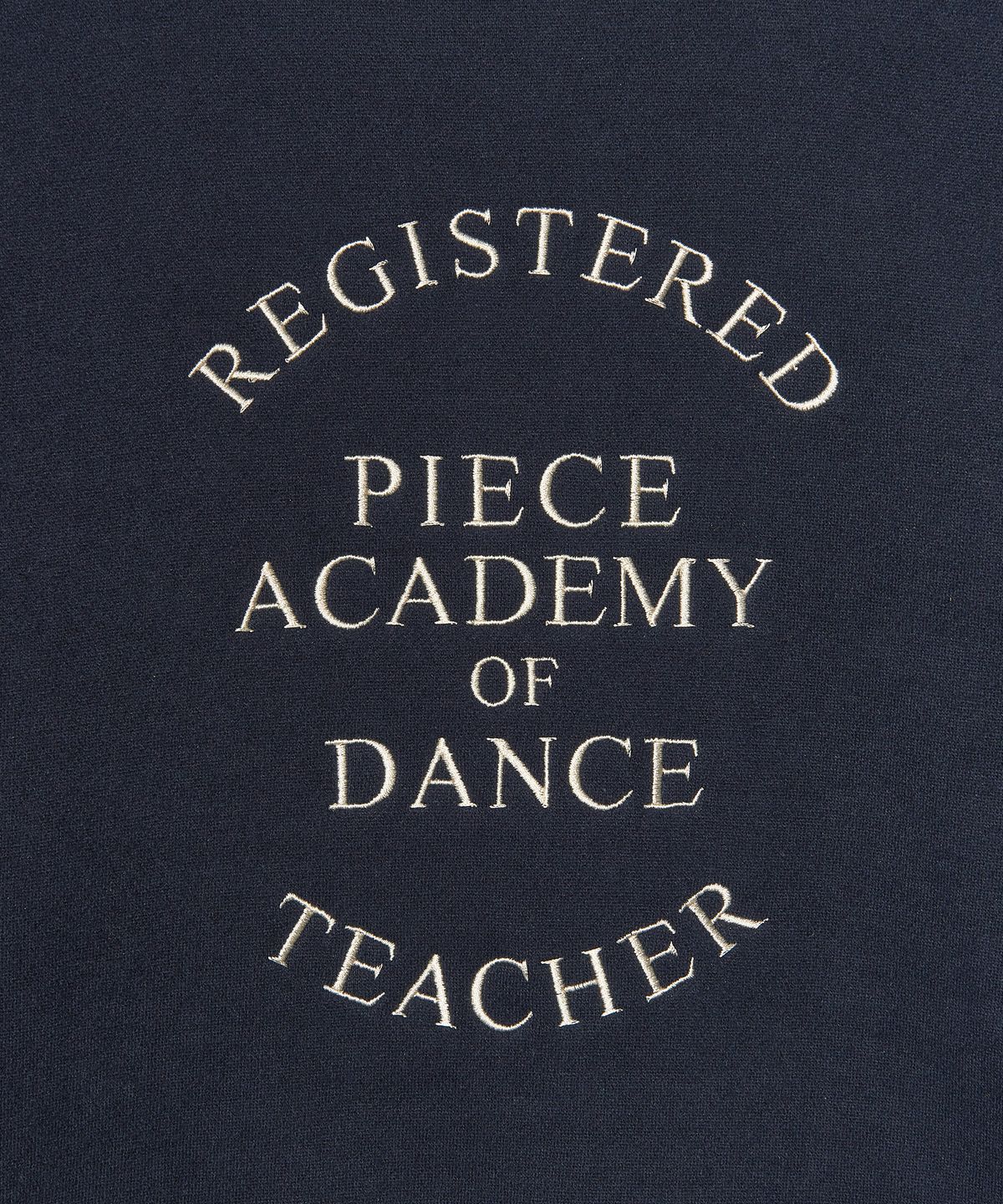 피스메이커(PIECE MAKER) SLOGAN CROP SWEATSHIRTS (NAVY)