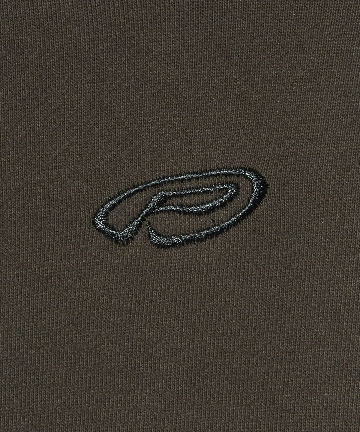 피스메이커(PIECE MAKER) EX CIRCLE HEM CROP HOODIE (CHARCOAL)