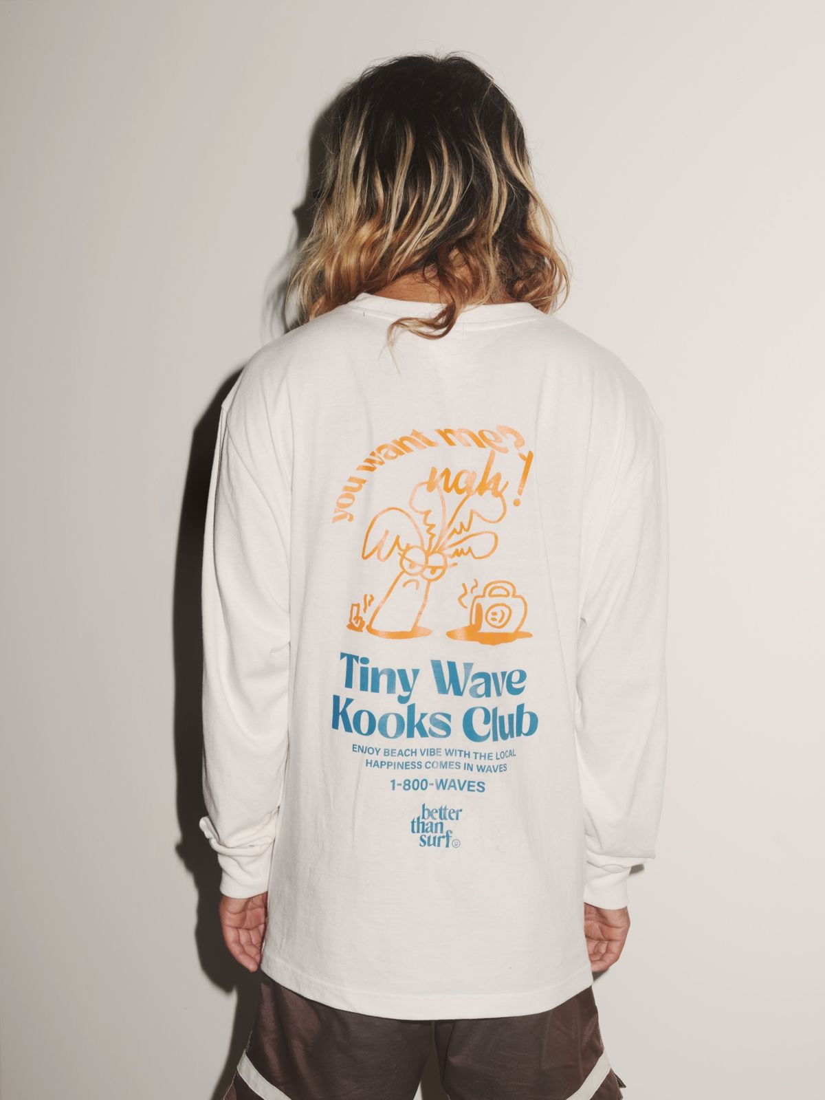 배러댄서프(BETTER THAN SURF) TACOS LOGO LONG SLV TEE - WHITE
