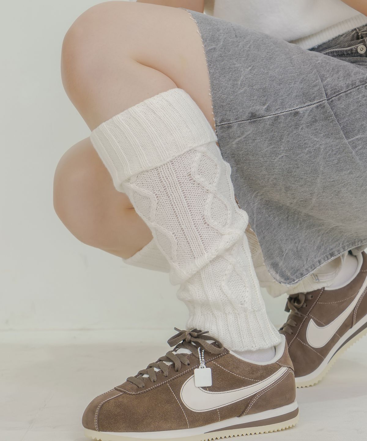 미민(MEMINN) 미민 드로잉 레그워머 3colors