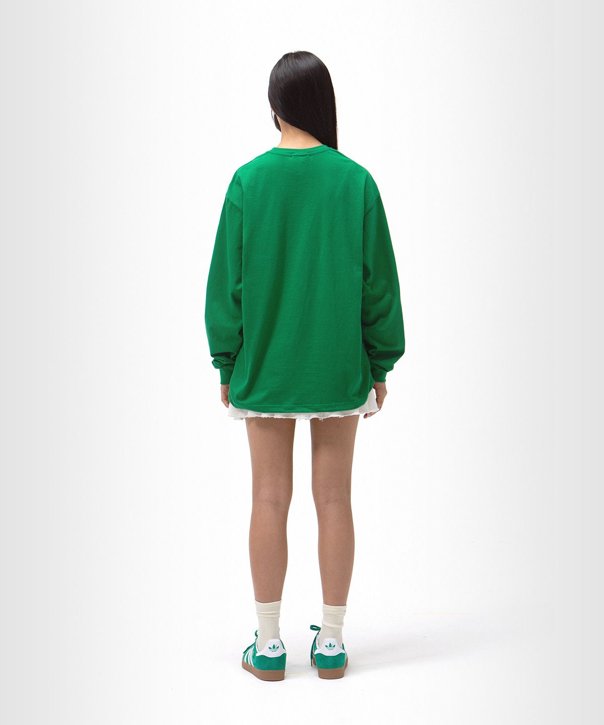 얀코 아르프(JANCO ARP) 아르프 래빗 세미 오버핏 롱슬리브-그린