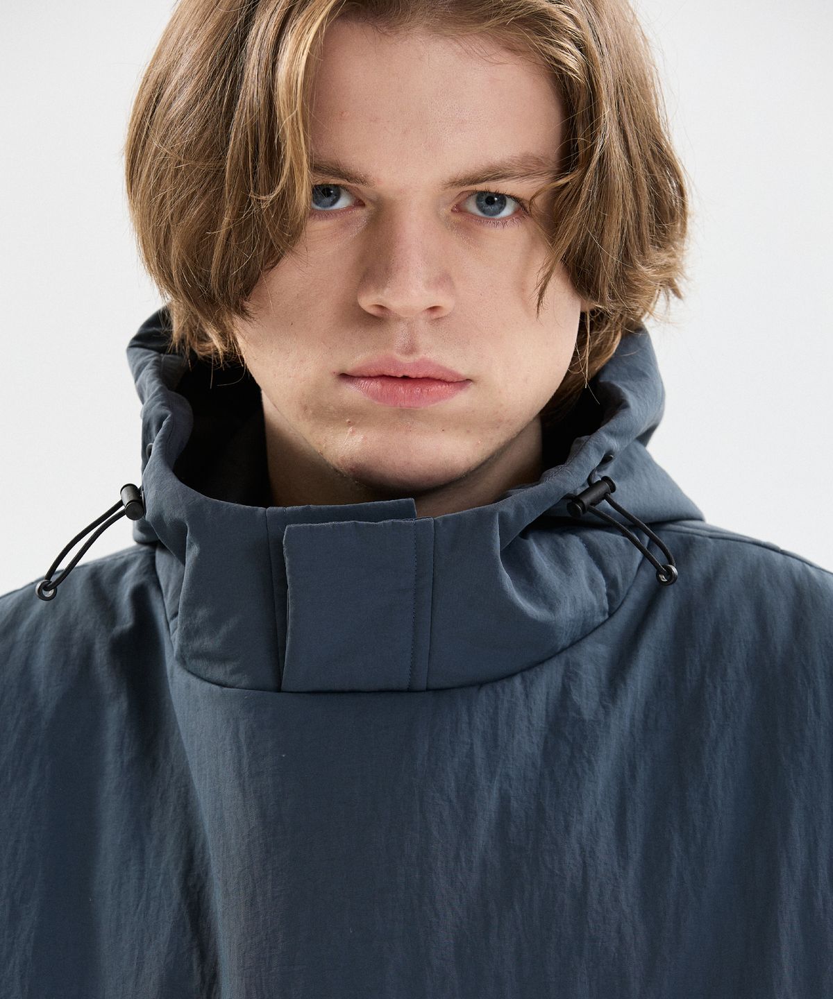 슈브토(SHVTO) Puffer slate hoodie