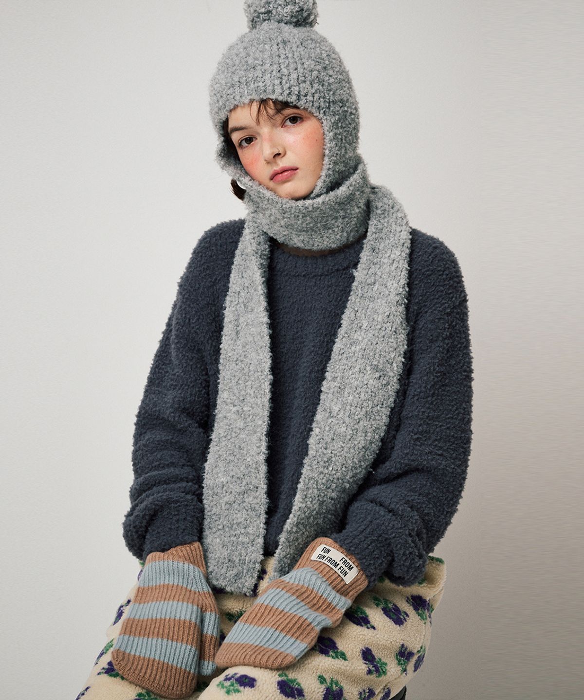 펀프롬펀(FUNFROMFUN) STRIPE MITTENS, BLUE+CAMEL