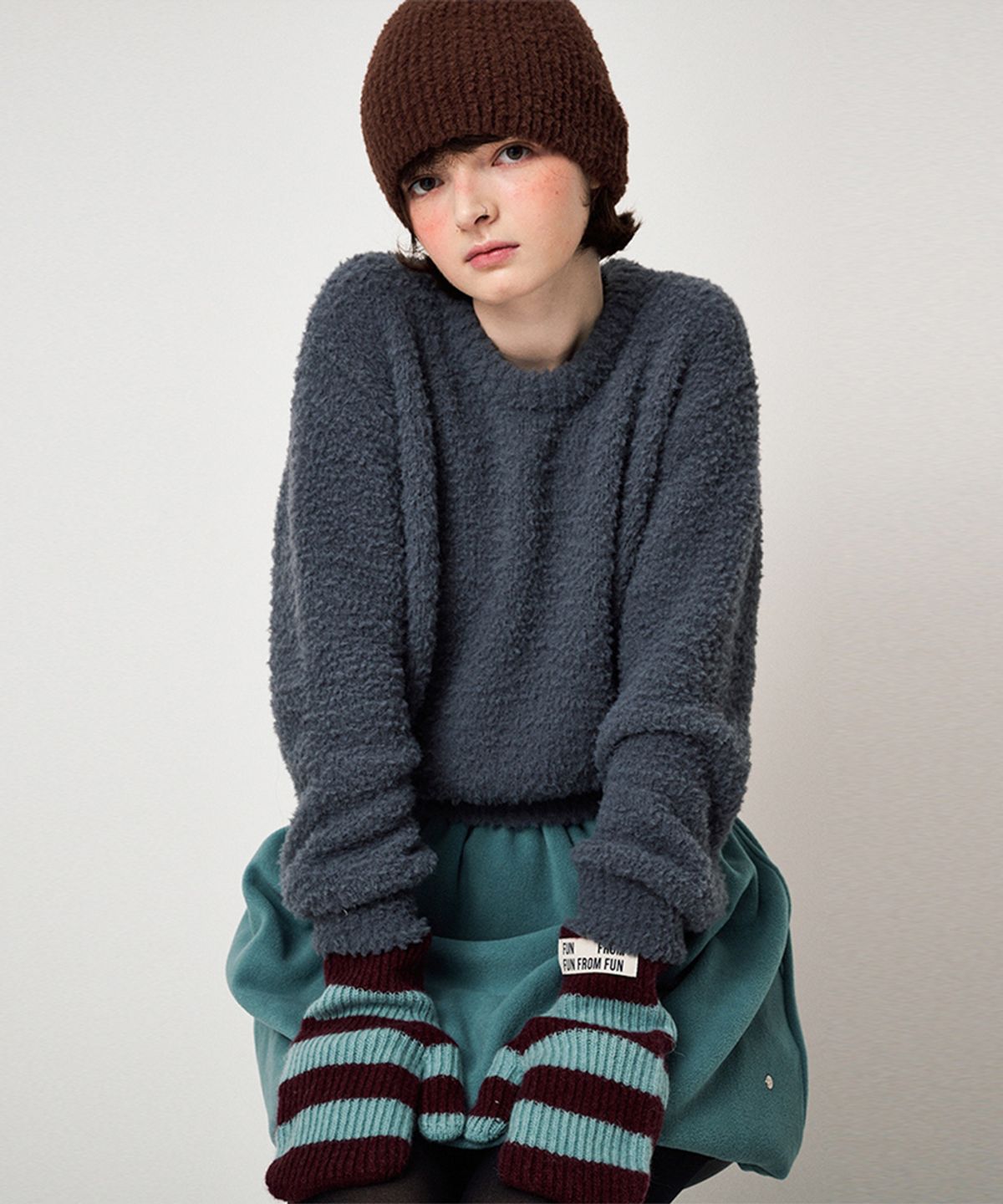 펀프롬펀(FUNFROMFUN) FLUFFY KNIT PULLOVER, CHARCOAL