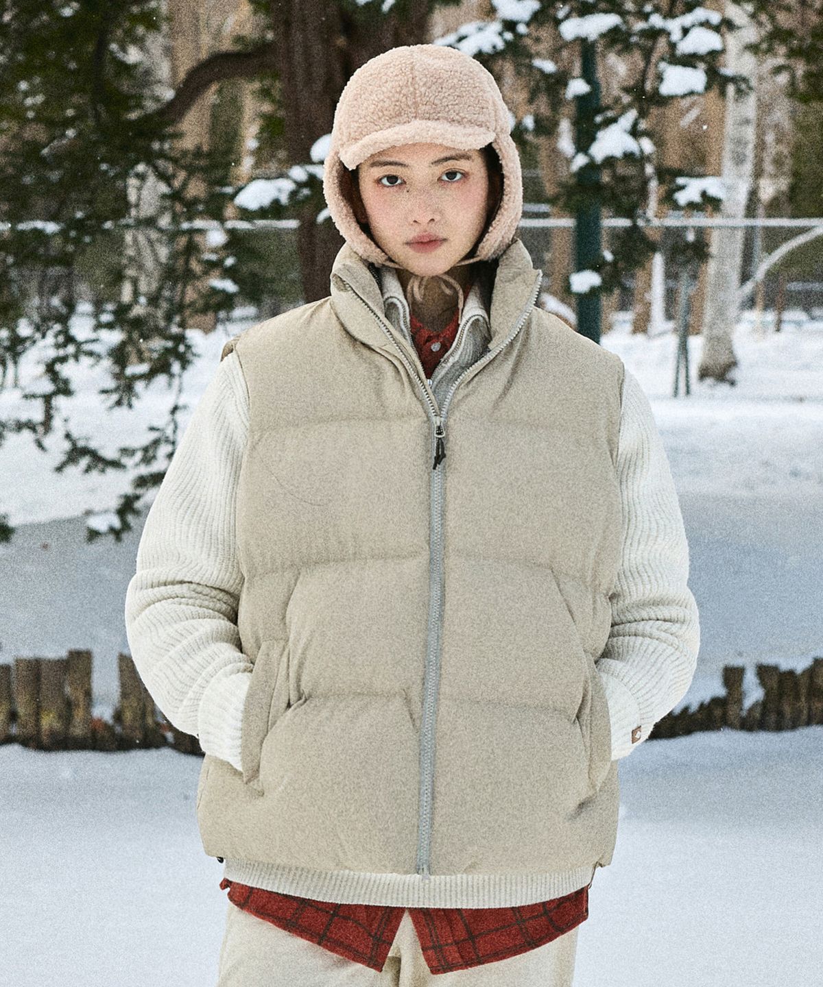 미니멀프로젝트(MINIMALPROJECT) MNMP 하이넥 패딩 베스트 MVT102 / 4COLOR