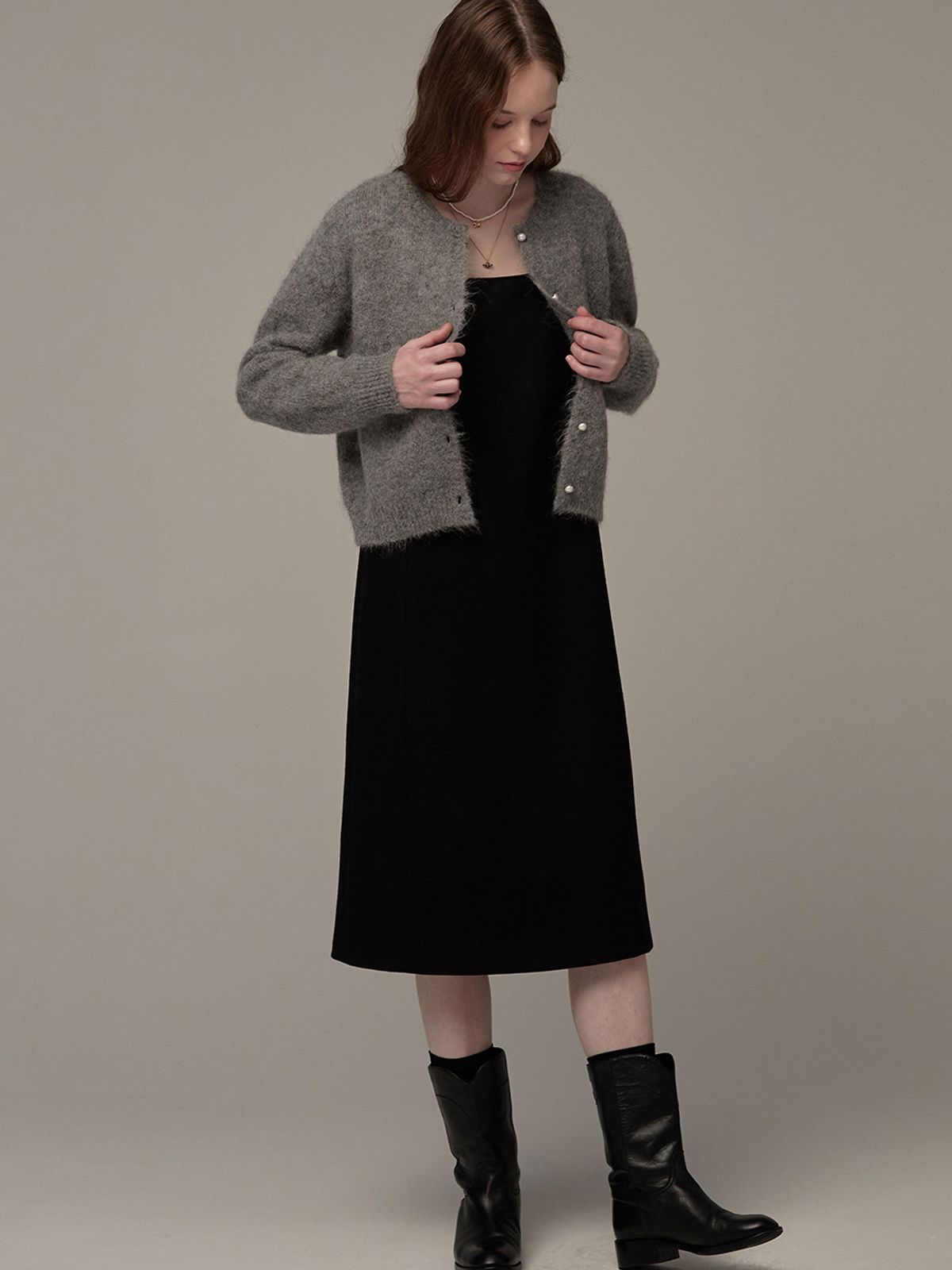 비뮤즈맨션(BEMUSE MANSION) Velvet piping pocket dress - Black