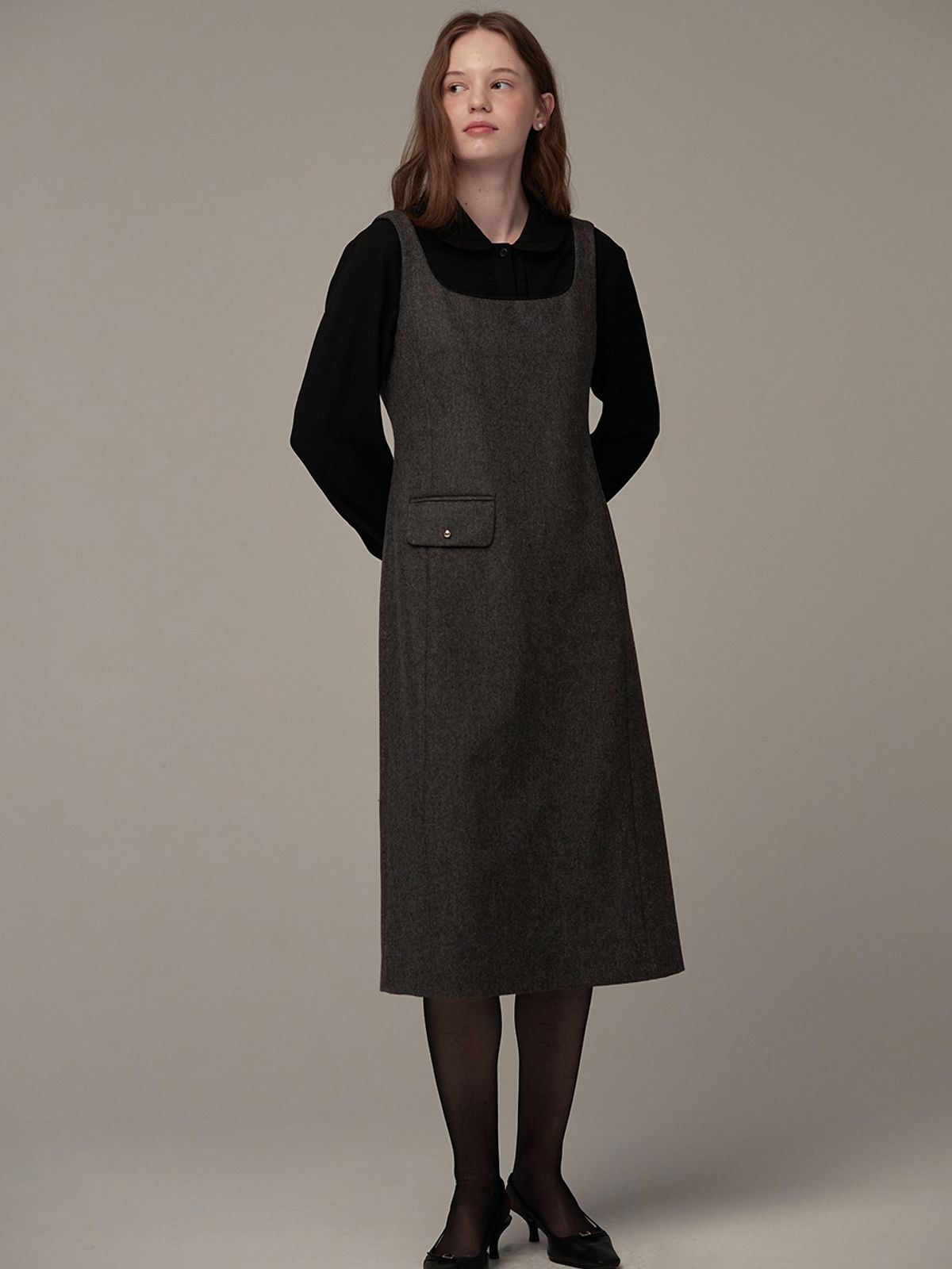 비뮤즈맨션(BEMUSE MANSION) Velvet piping pocket dress - Black