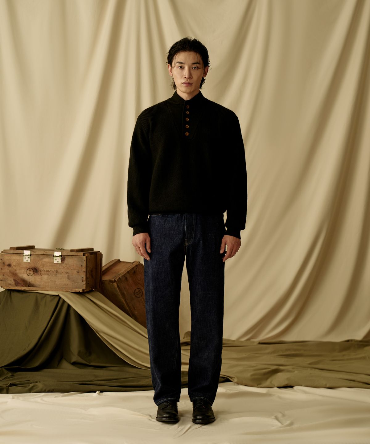 브론슨(BRONSON) US Army High Neck Wool Sweater Black