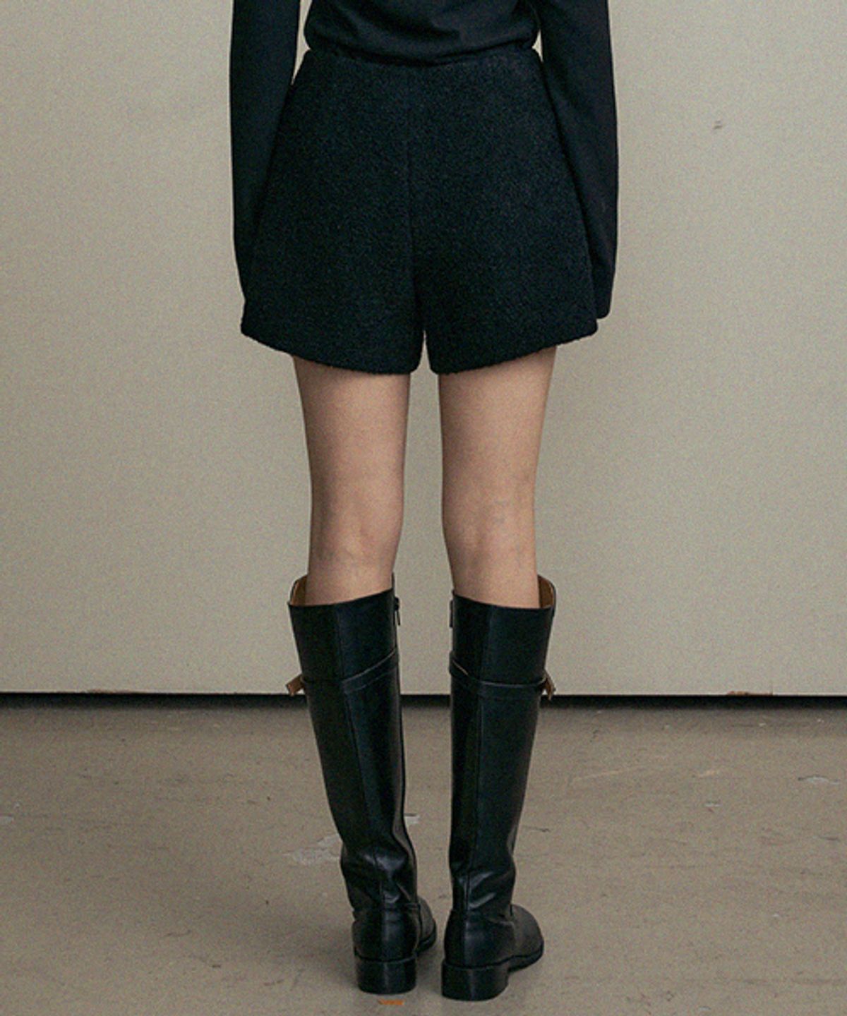링서울(LINGSEOUL) alpaca half pants-black