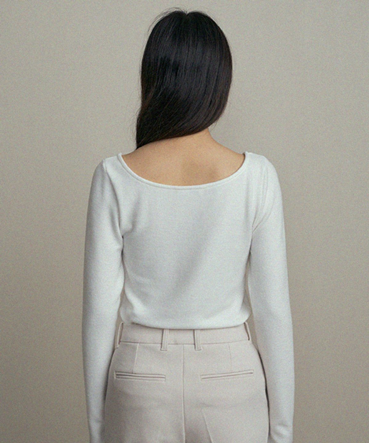 링서울(LINGSEOUL) essential boat neck top-ivory