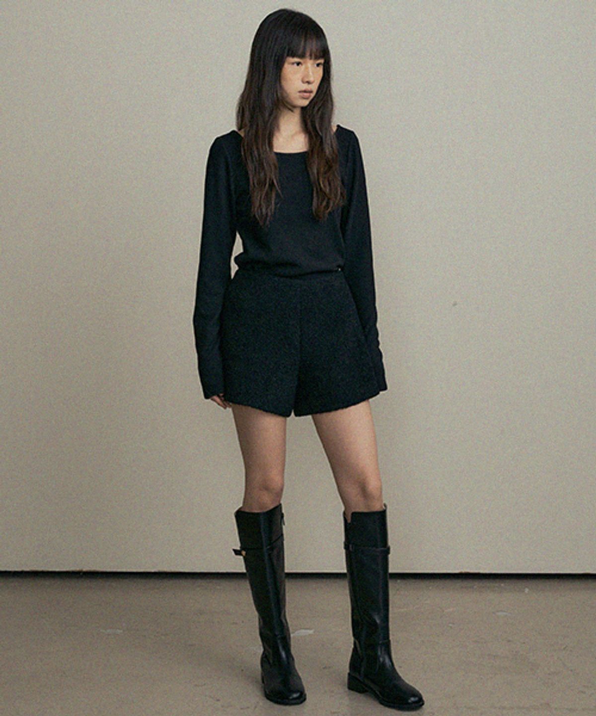 링서울(LINGSEOUL) essential boat neck top-black