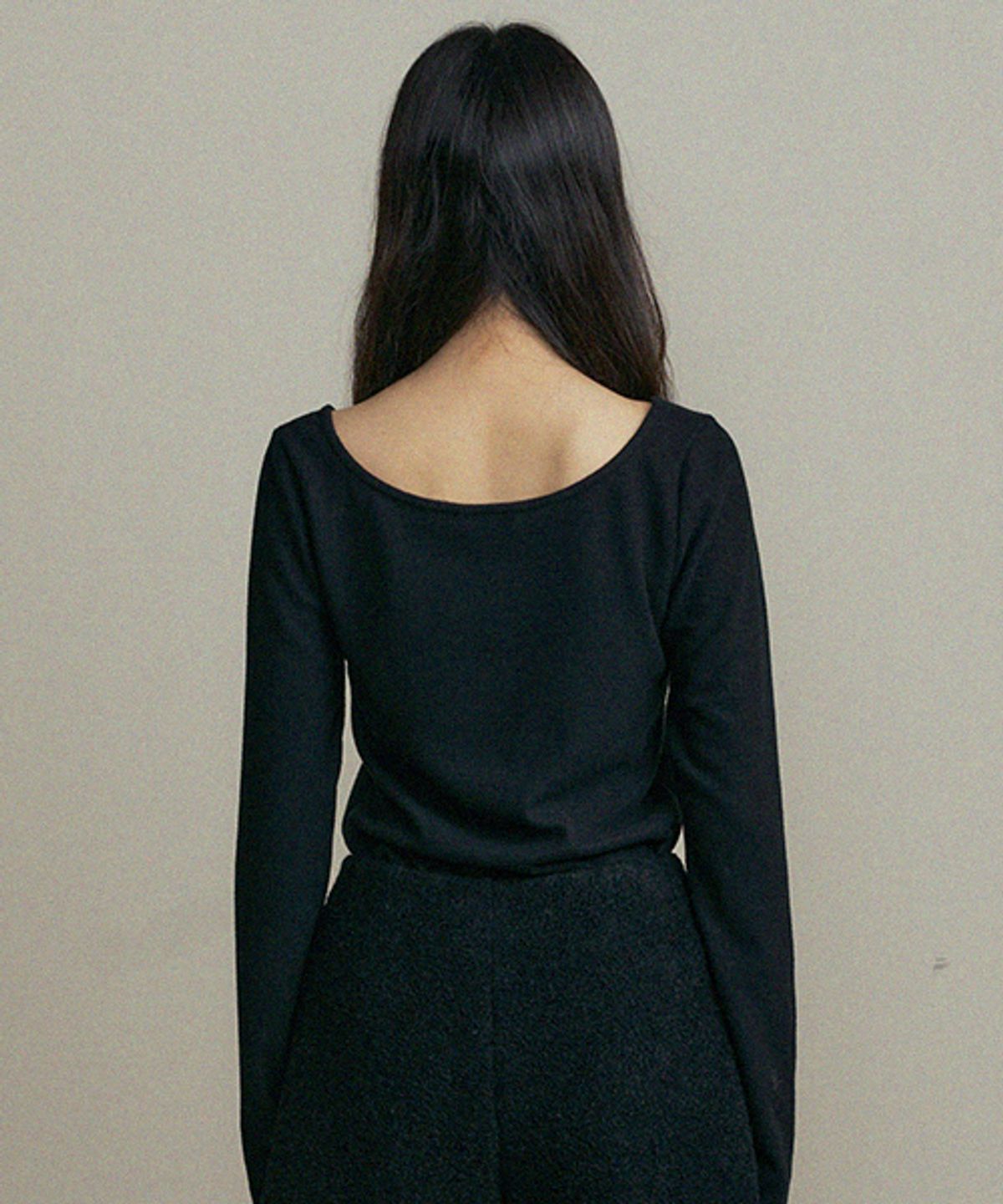 링서울(LINGSEOUL) essential boat neck top-black