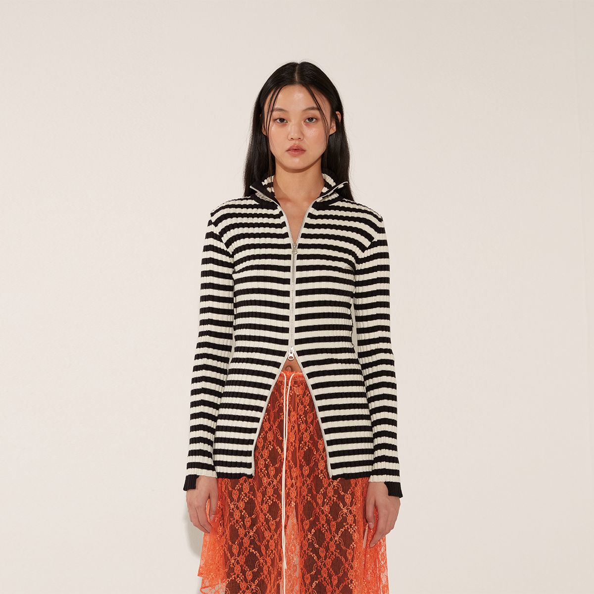 솔티페블(SALTY PEBBLE) HIGH NECK KNIT ZIP UP [STRIPE]