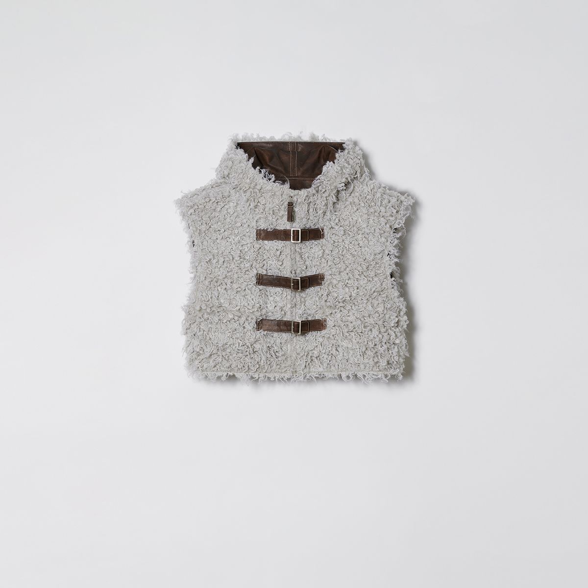 솔티페블(SALTY PEBBLE) MUSTANG HOODIE VEST [BROWN]