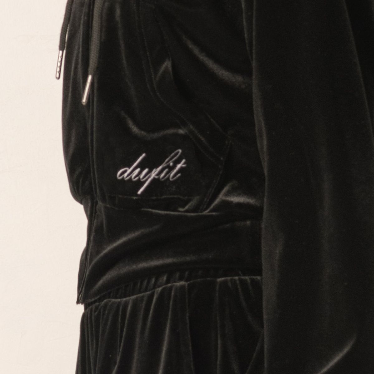 뒤란(DURAN) 벨벳 후드 집업 자켓 DTF3W-5110 2colors